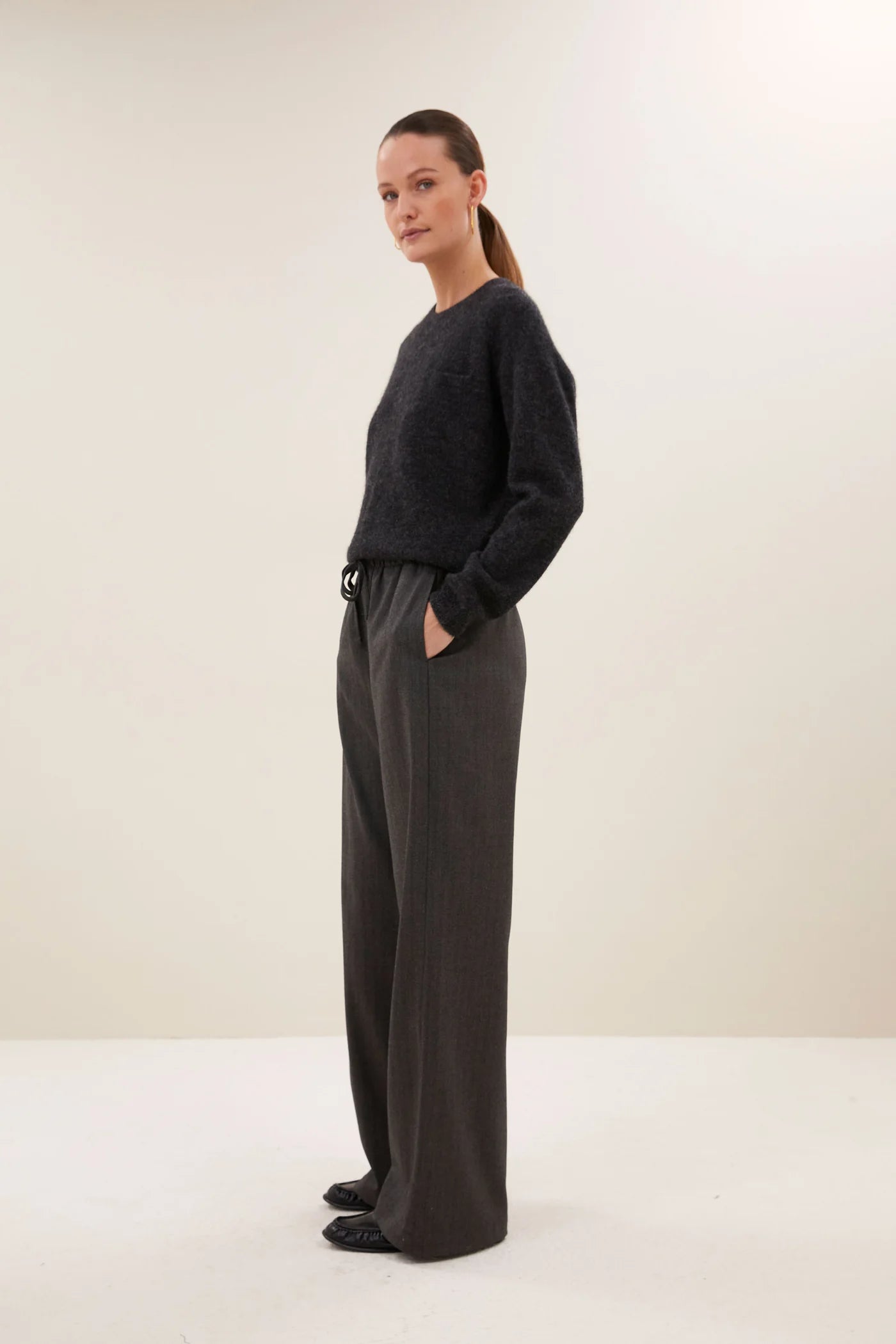 Pants "Pelle Herringbone" black herringbone