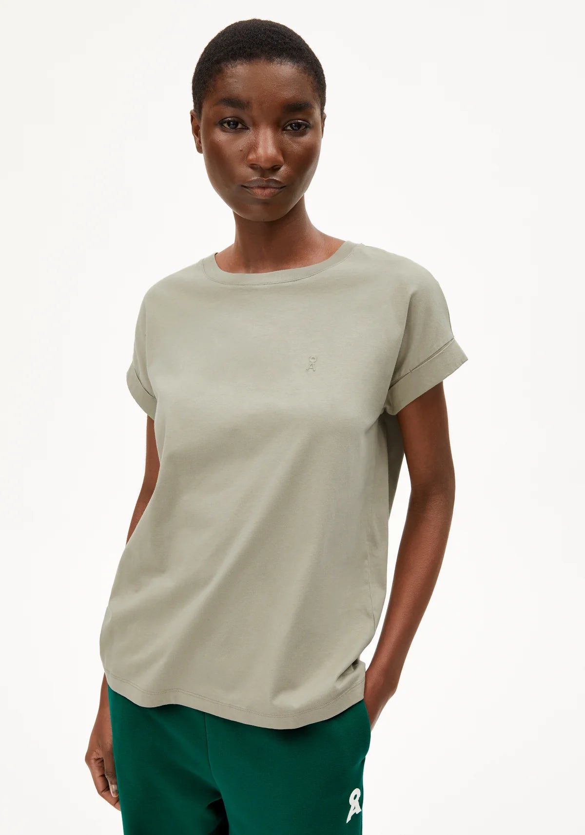 T-Shirt "Idaara" light sage
