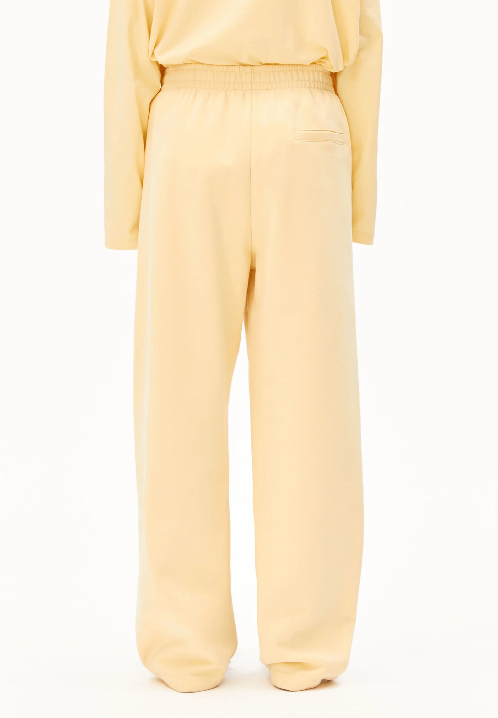 Iconic Sweatpant "Ivaara" golden hay