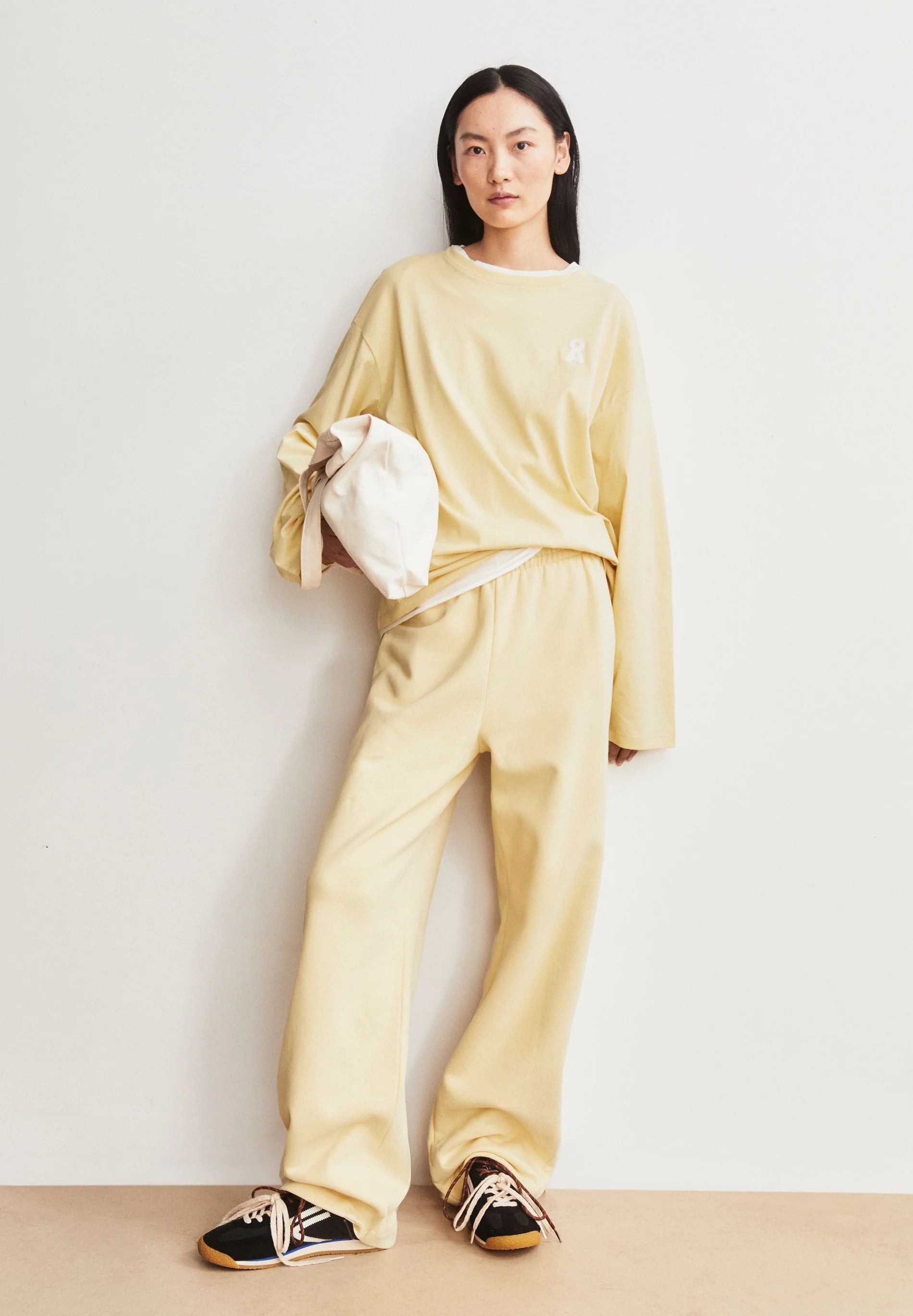 Iconic Sweatpant "Ivaara" golden hay