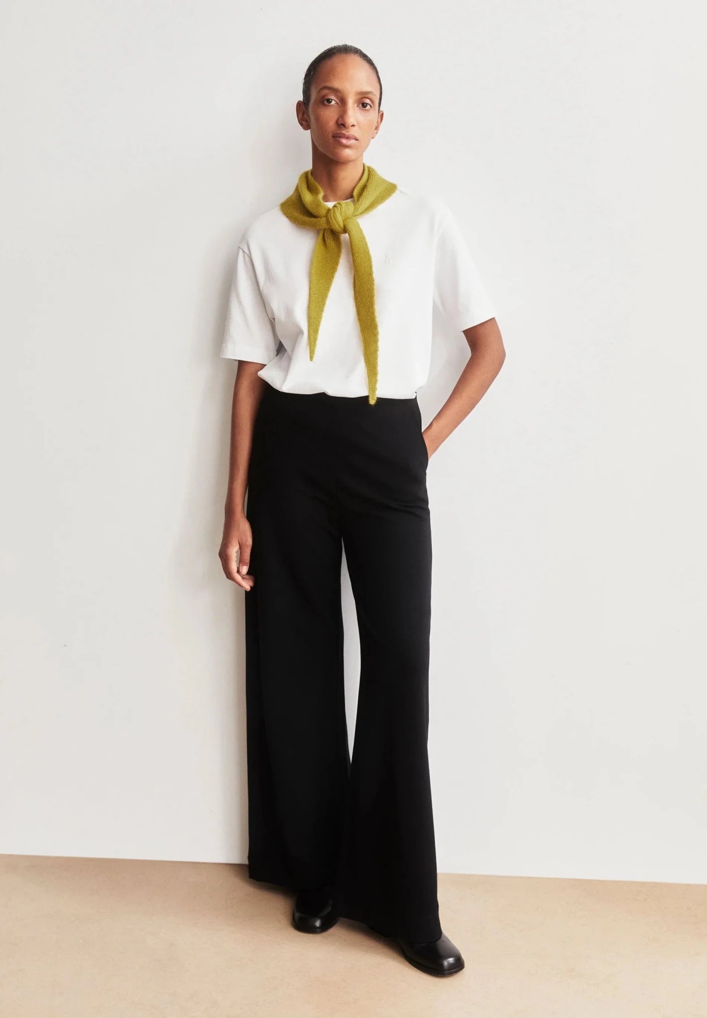 Basic Jersey Wide Leg Pant-black - Dein Lieblingsladen Concept