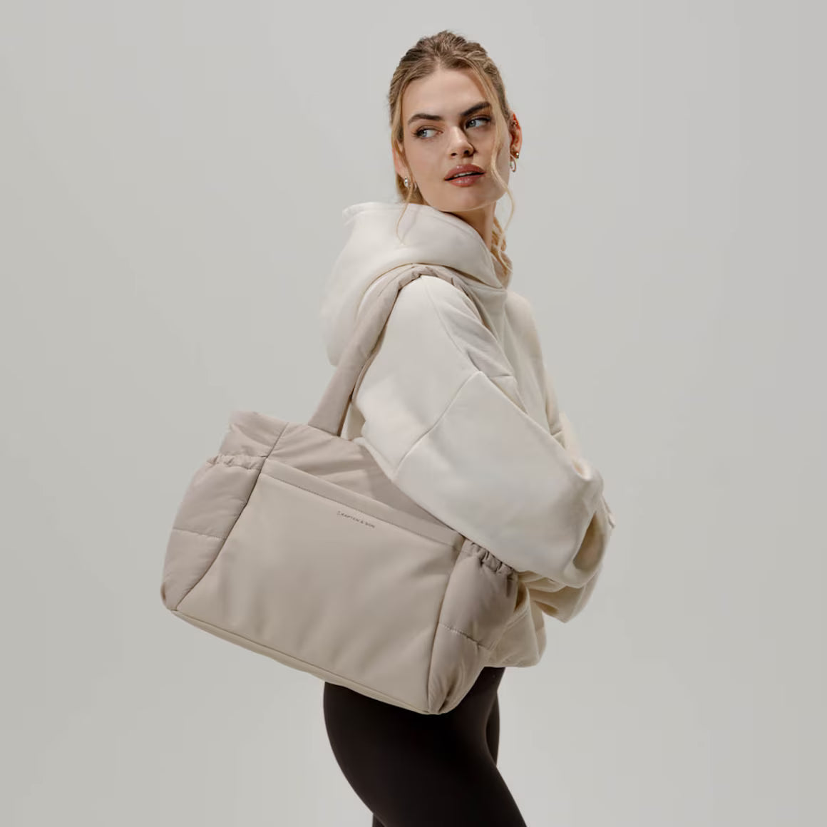 Tasche "Hellvi Cloud Medium Sandstone"