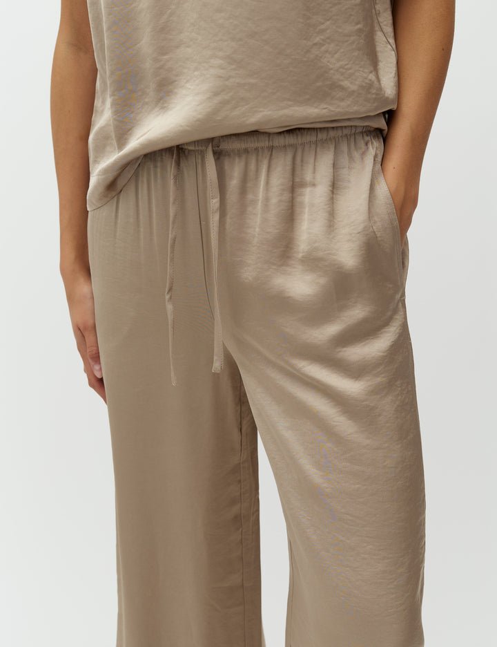 Hose "Abeni - M" - Dein Lieblingsladen Concept