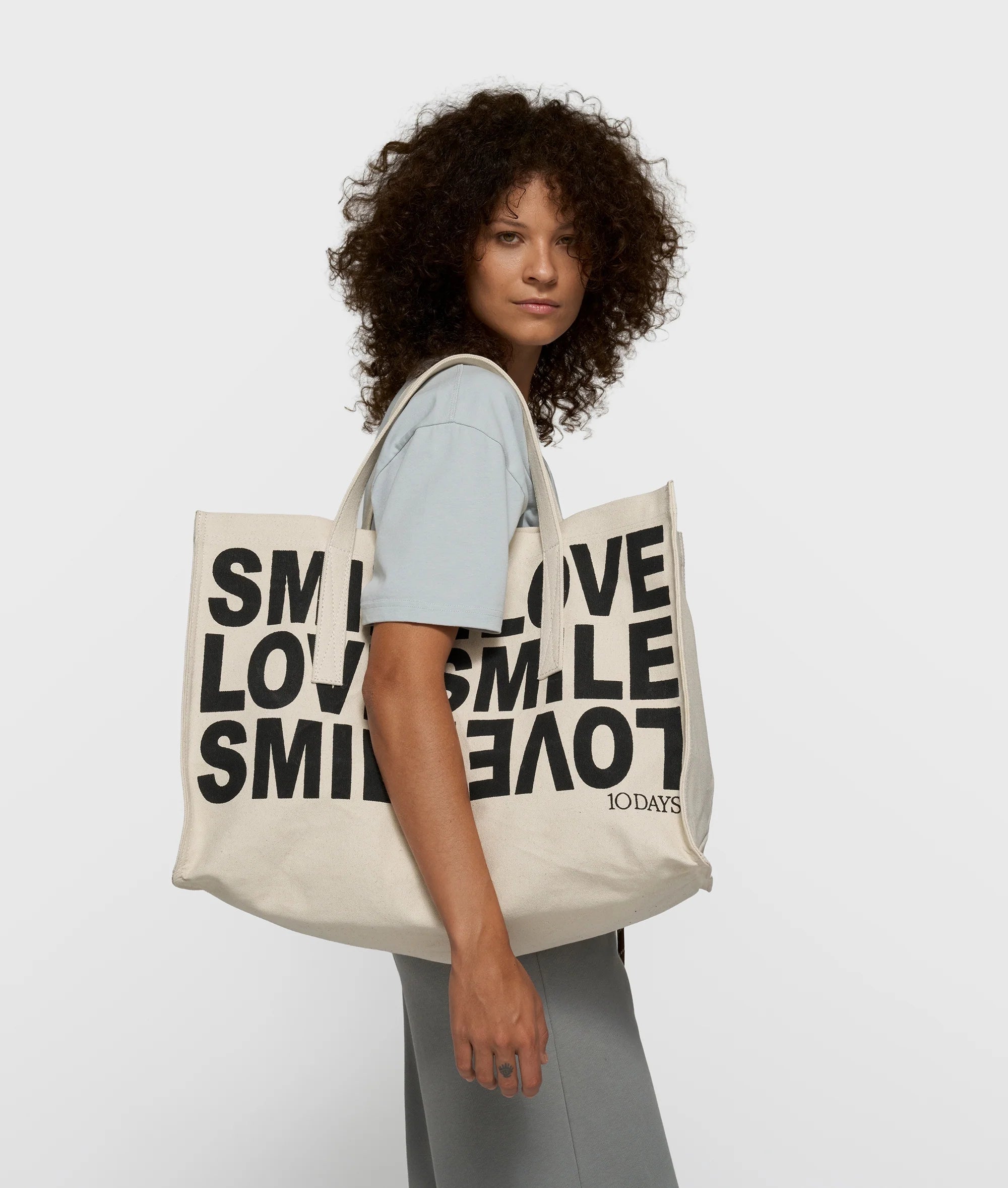 Canvas Shopper