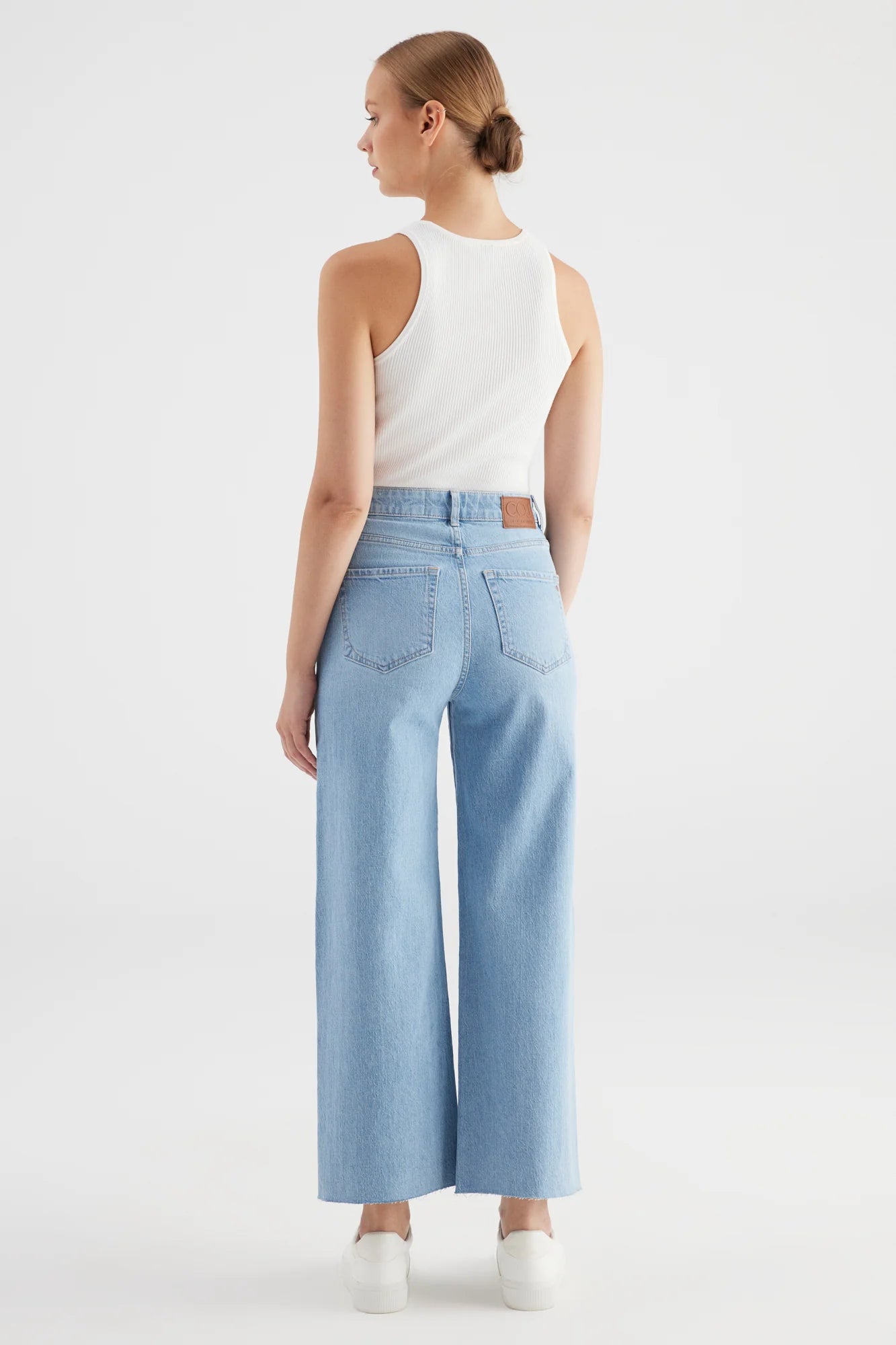 High Waist Jeans "Aura" light blue