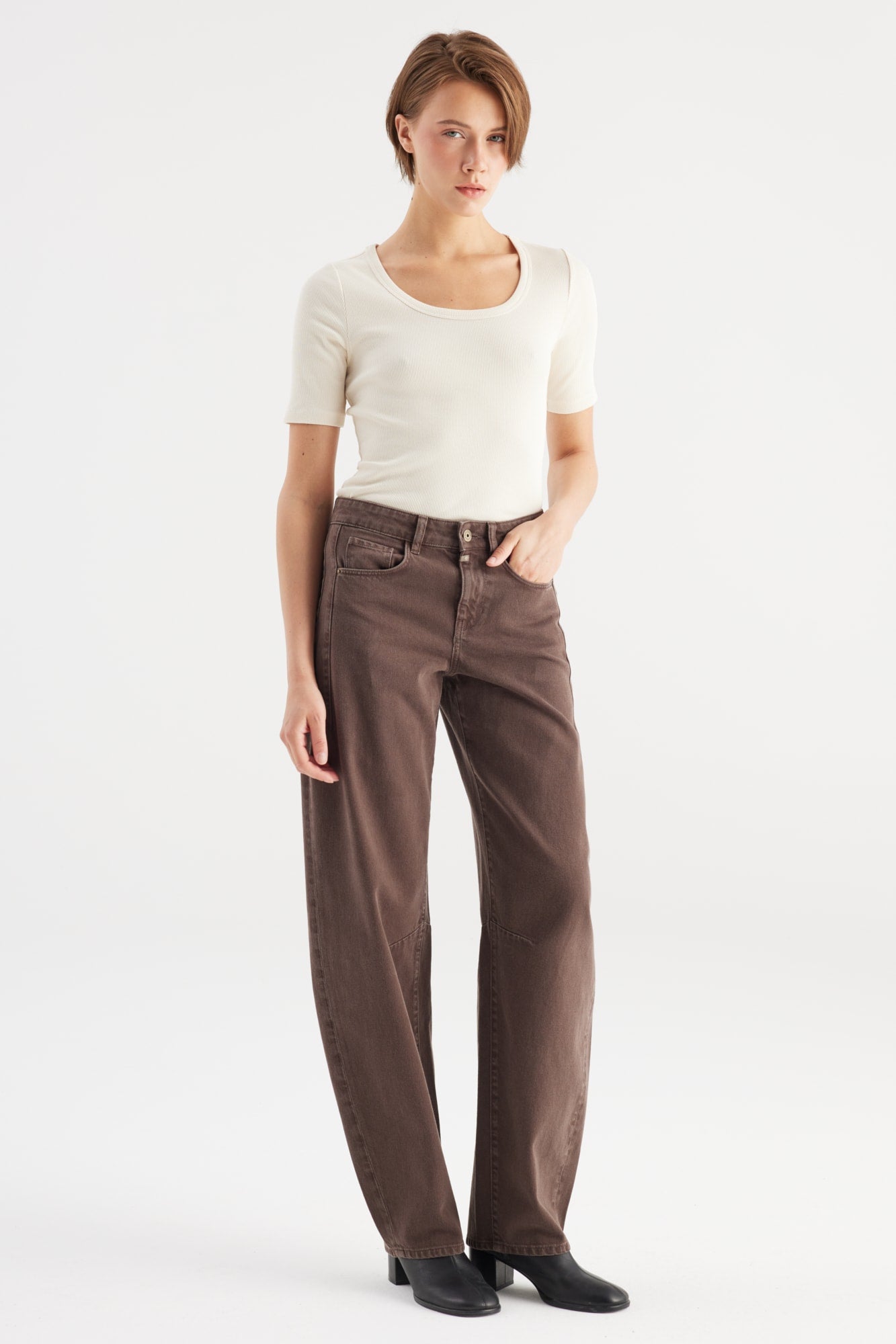 Jeans "Clara" mocha - Dein Lieblingsladen Concept