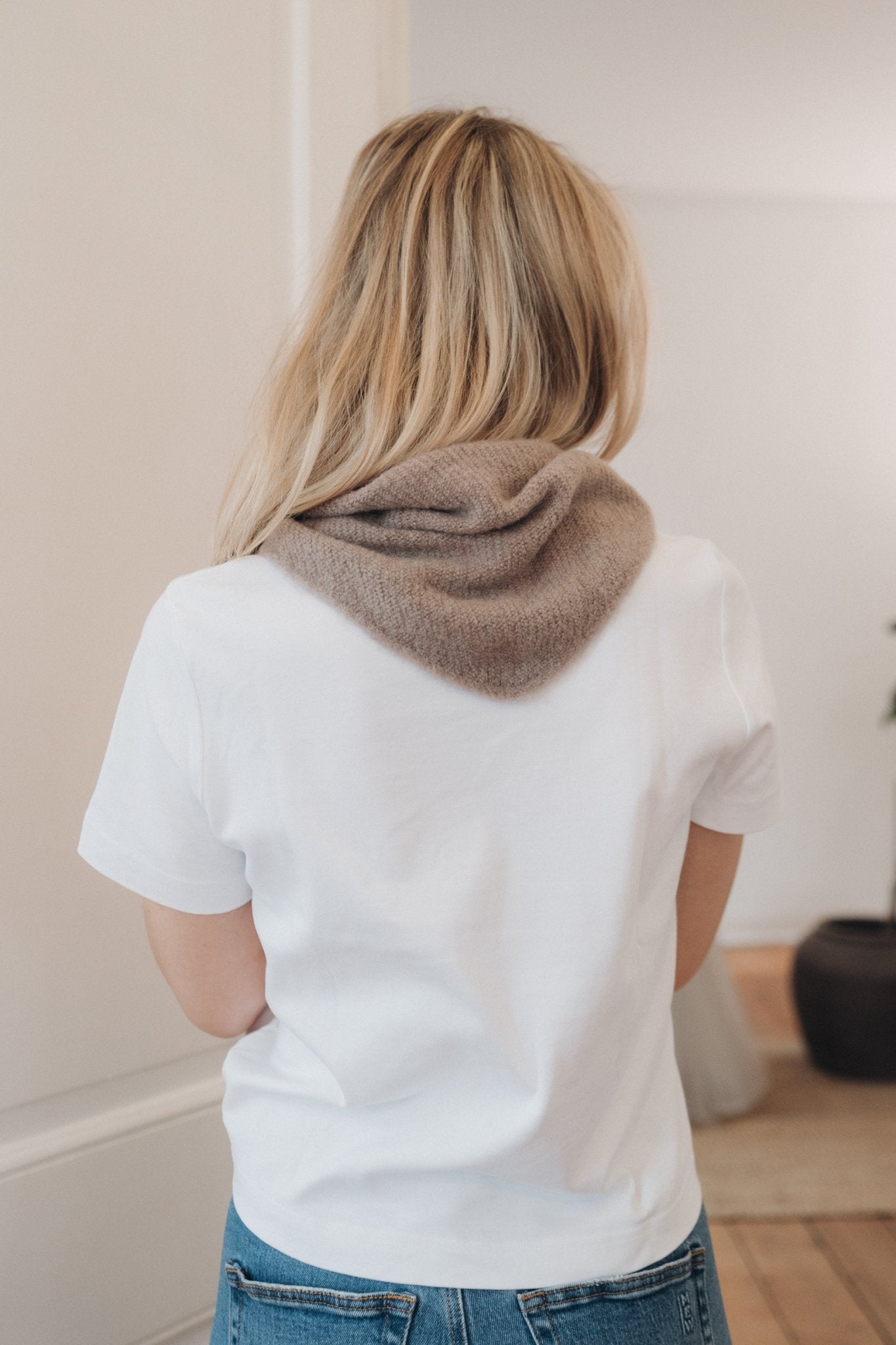Dreieckstuch "SallyDLL" taupe - Dein Lieblingsladen Concept