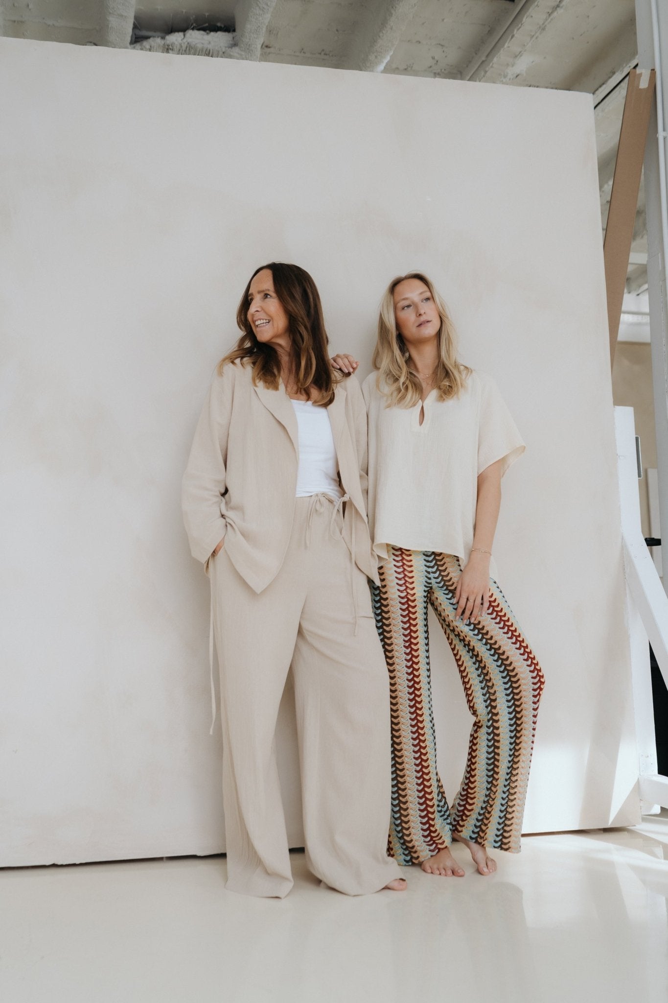Hose "LouDLL" colorful sage - Dein Lieblingsladen Concept