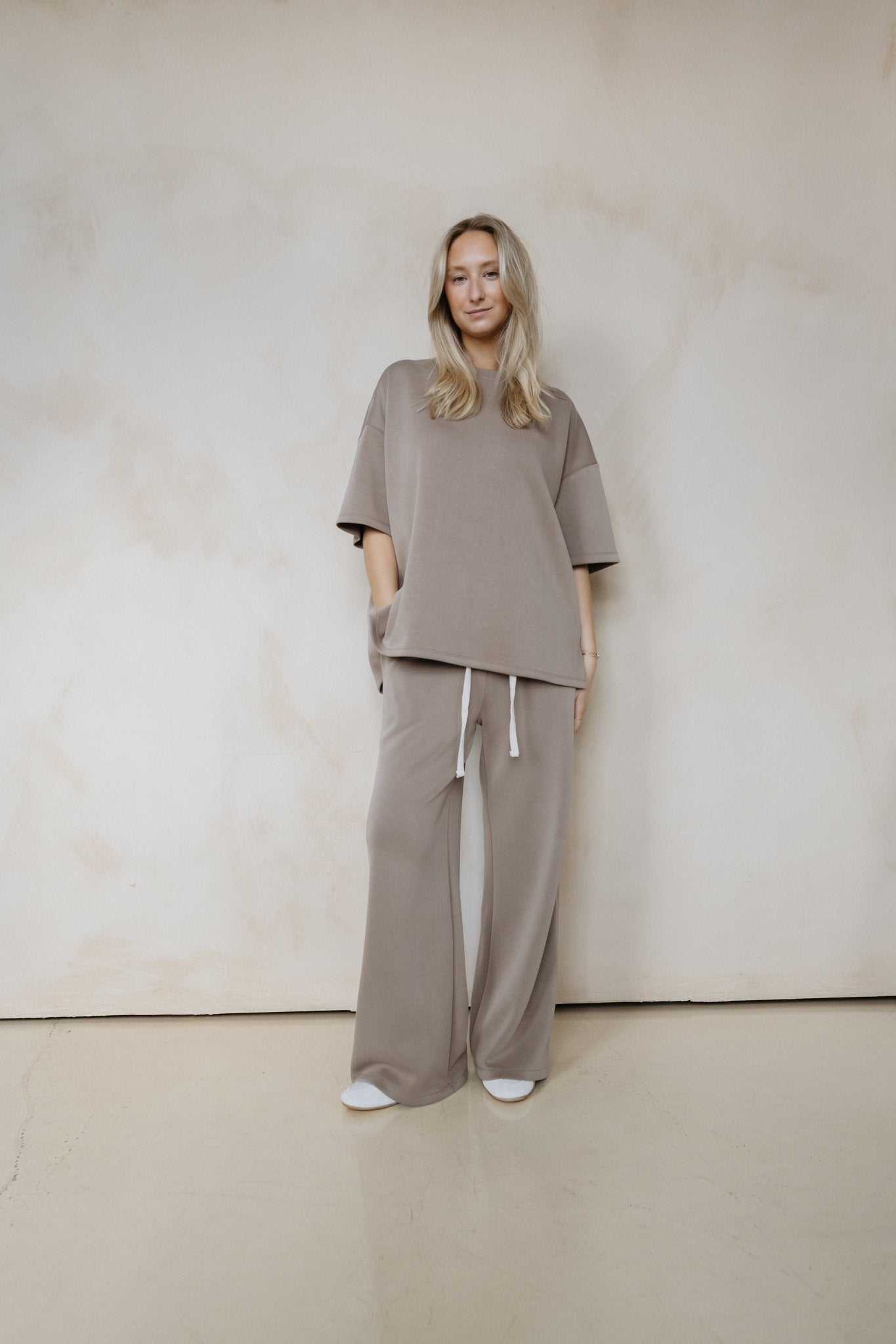 Modalhose "LeyaDLL" taupe - Dein Lieblingsladen Concept