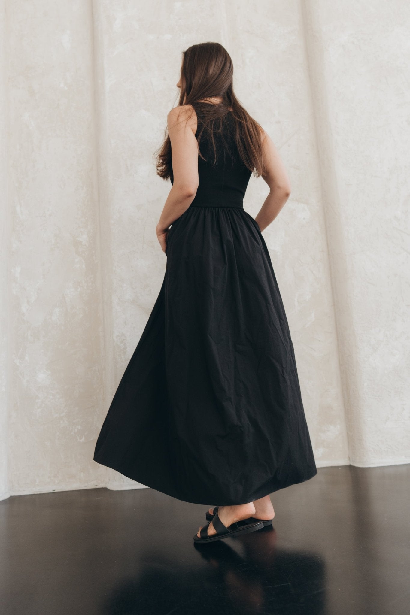 Kleid "VinaDLL" black - Dein Lieblingsladen Concept