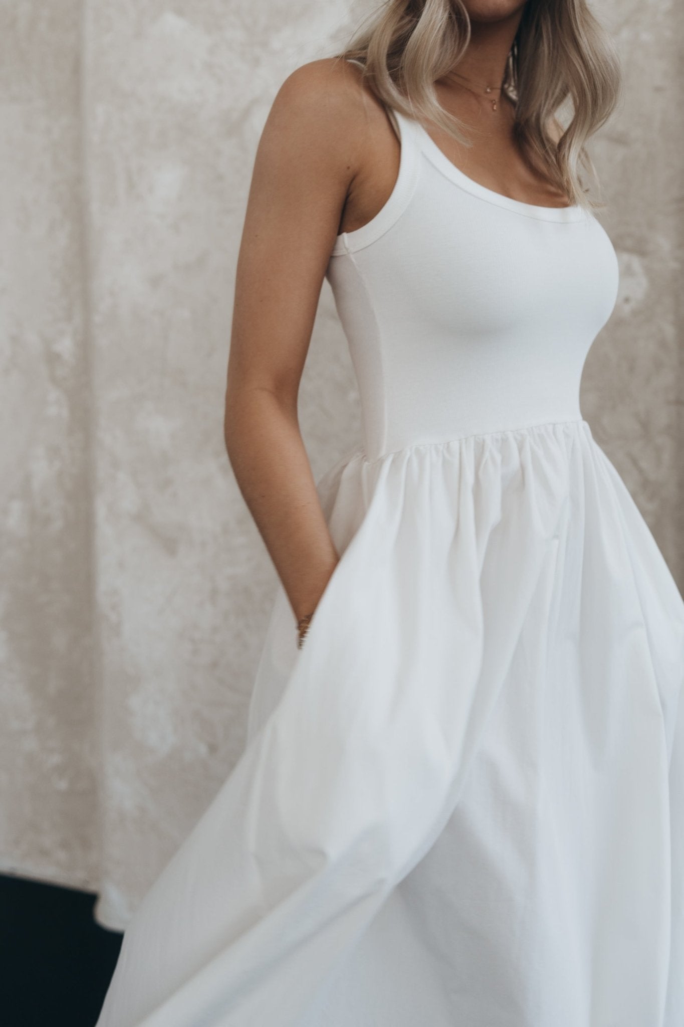 Kleid "VinaDLL" white - Dein Lieblingsladen Concept