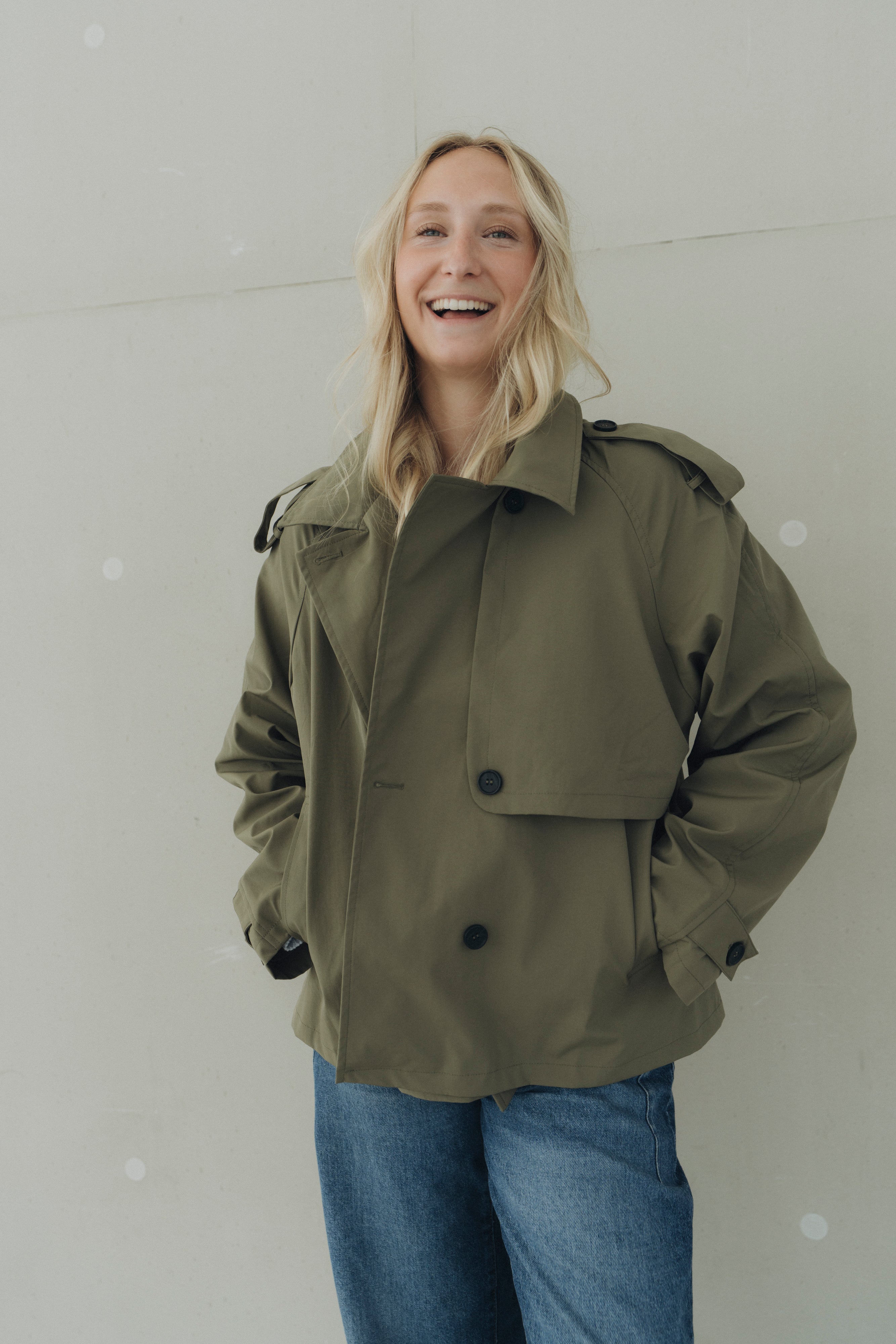Kurz-Trench "MarleneDLL" khaki