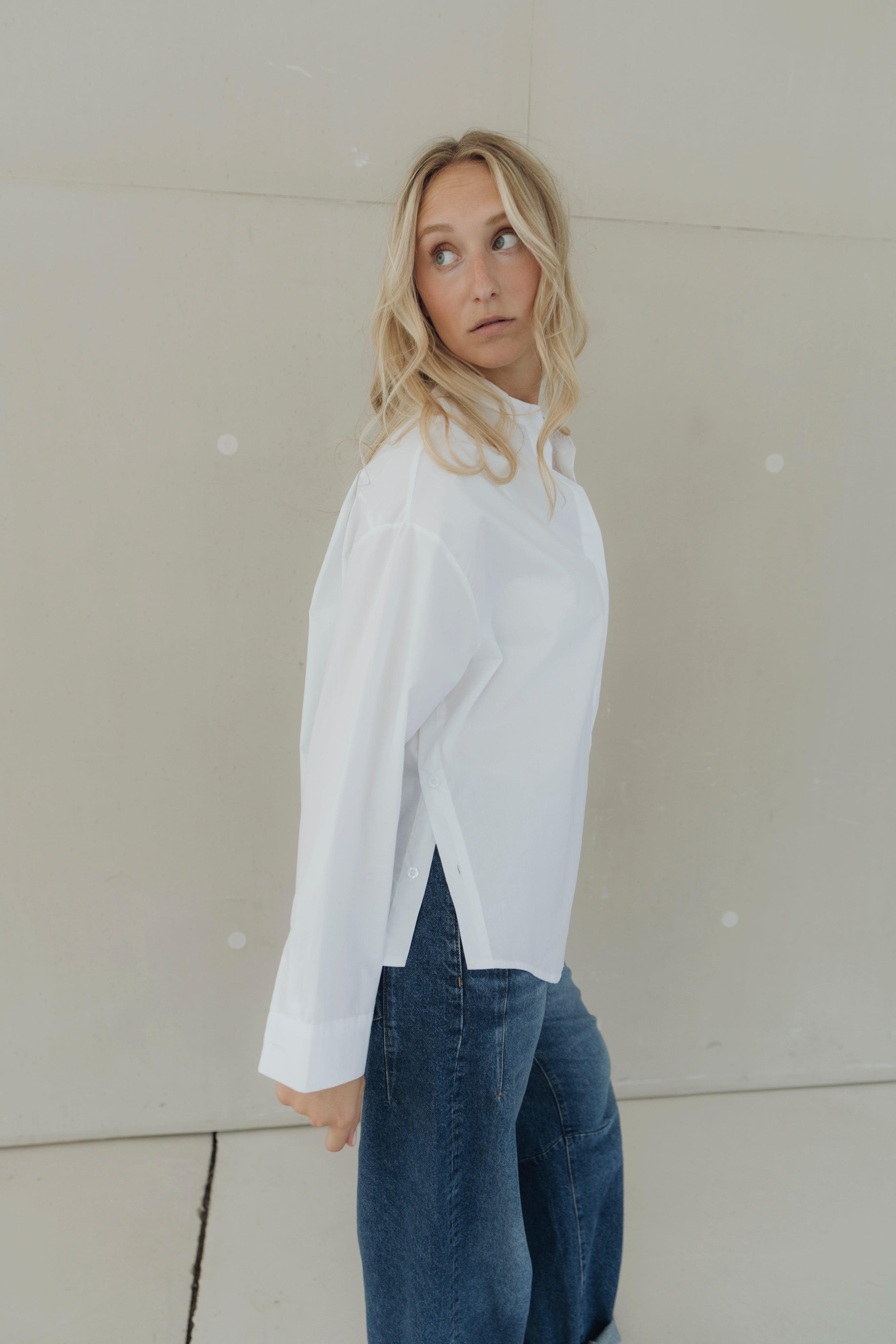 Long Bluse "MenaDLL" white