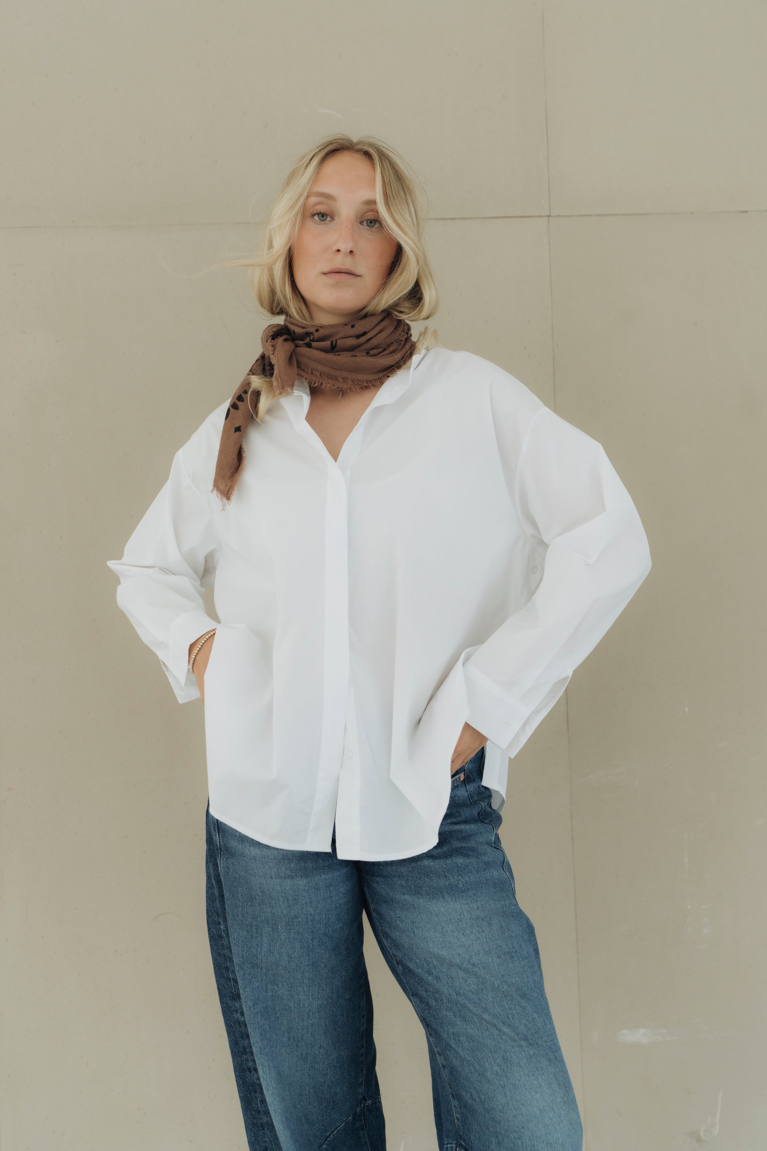 Long Bluse "MenaDLL" white