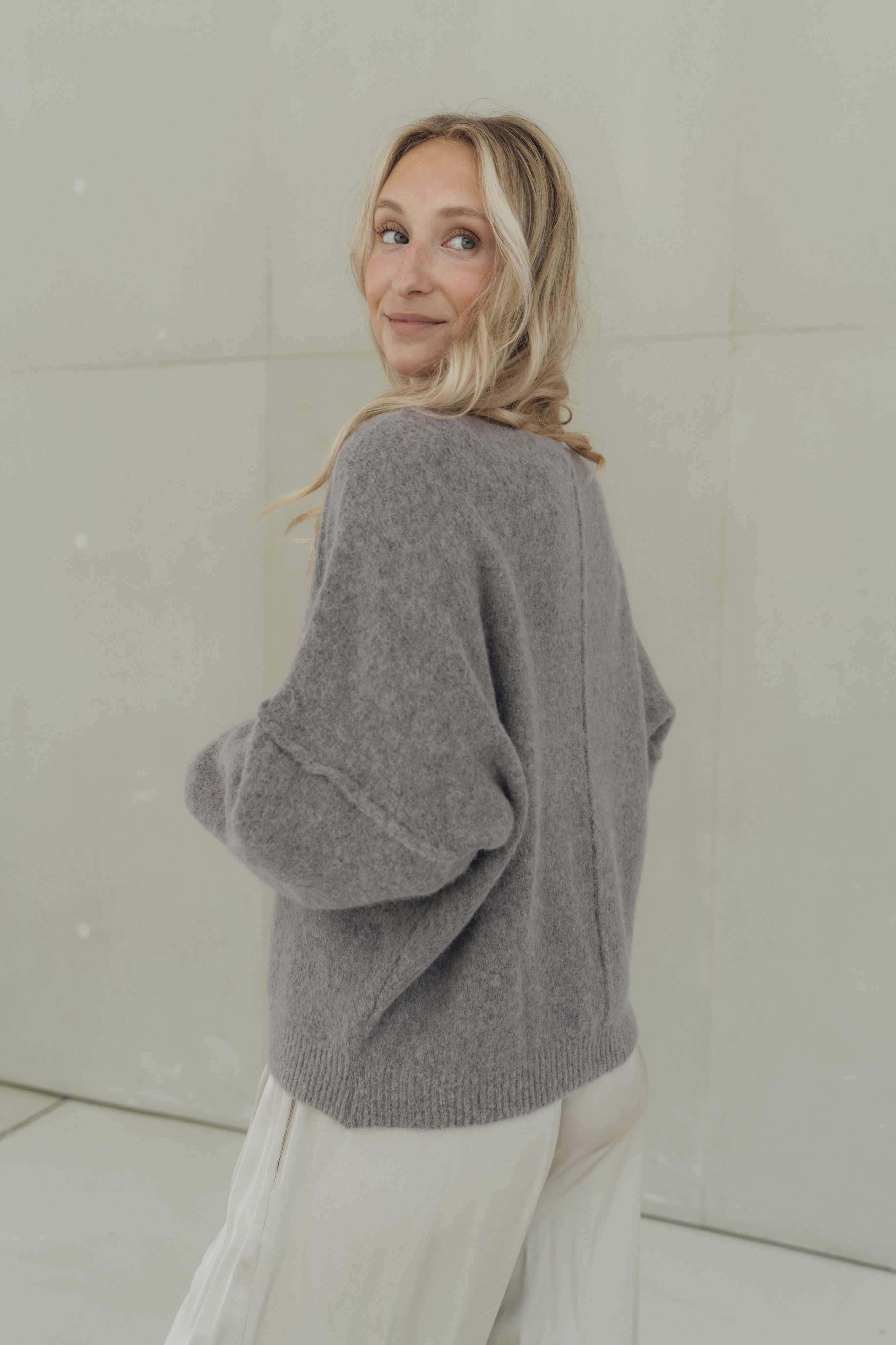 Offshoulder Pullover "MilaDLL" taupe melee