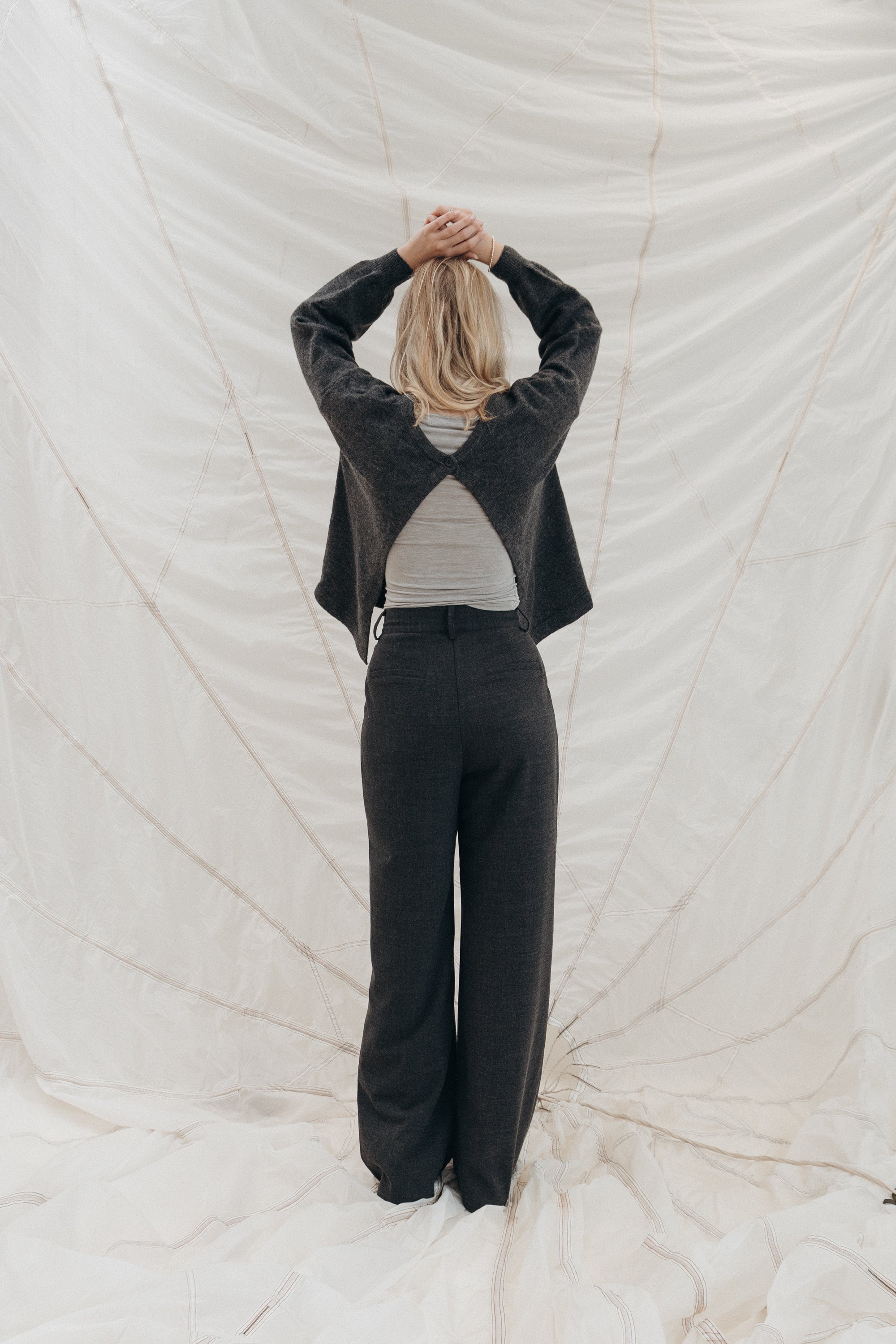 Cardigan „AvaDLL“ antra