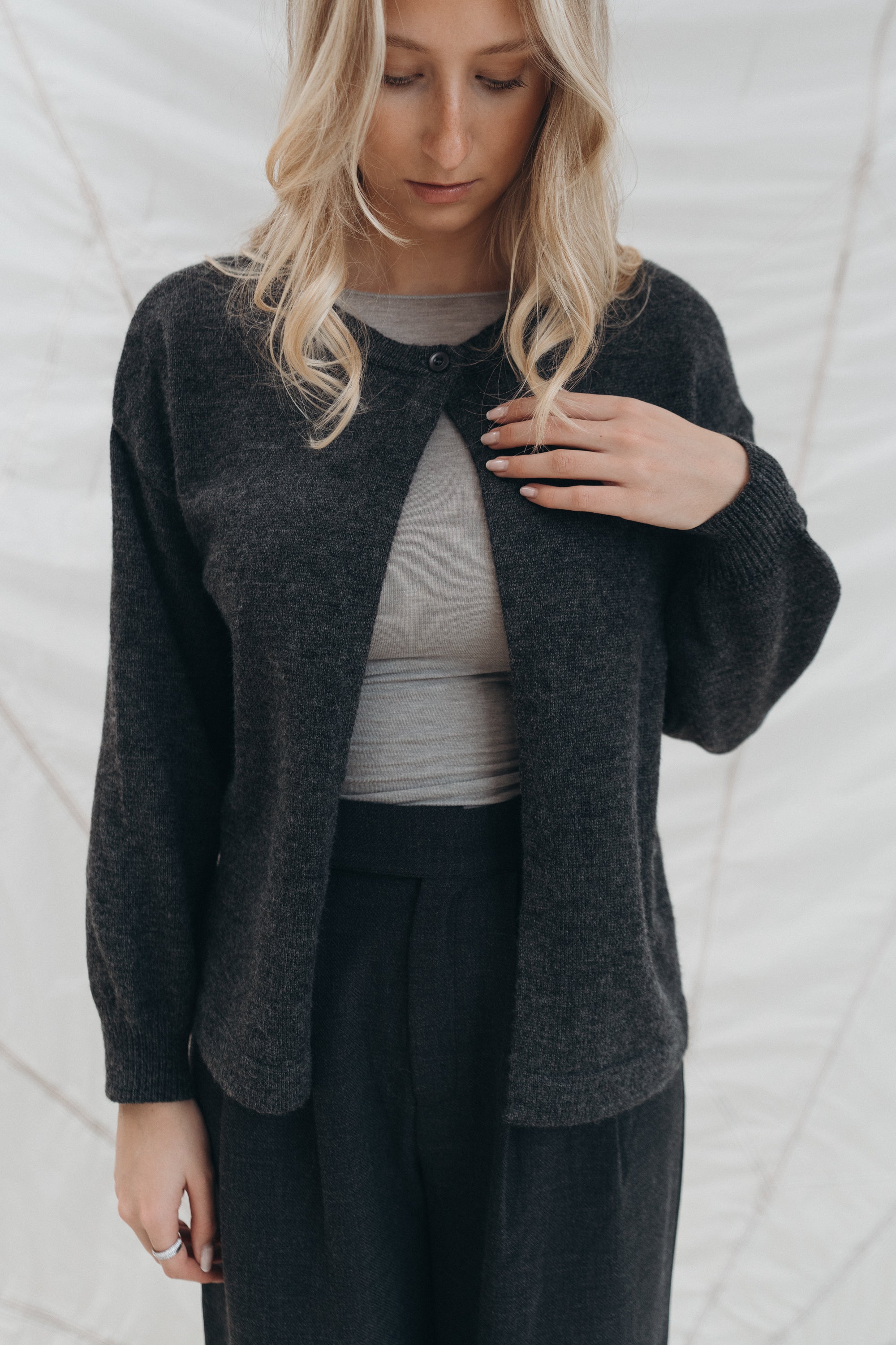 Cardigan „AvaDLL“ antra