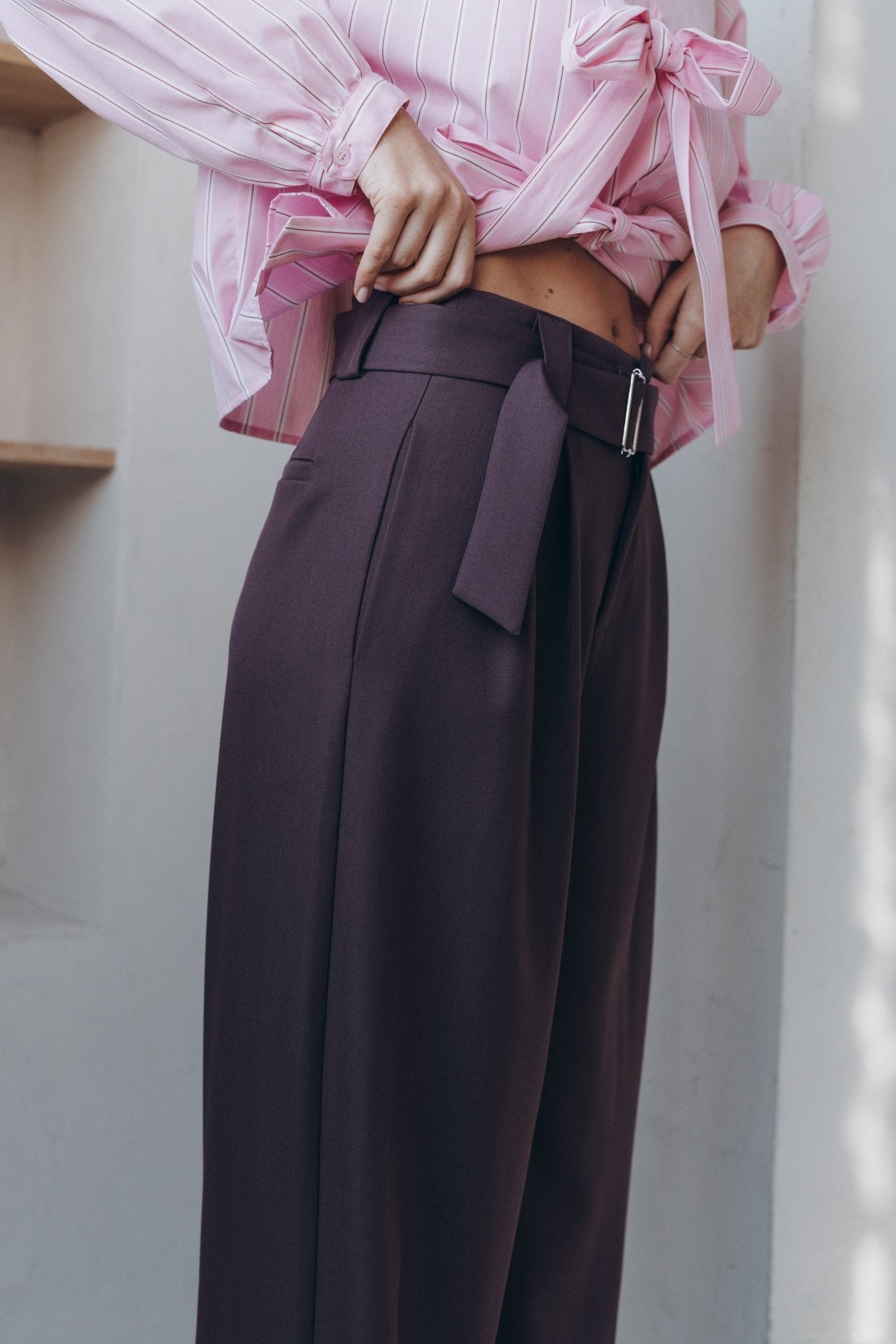 Hose „PeddaDLL“ plum - Dein Lieblingsladen Concept