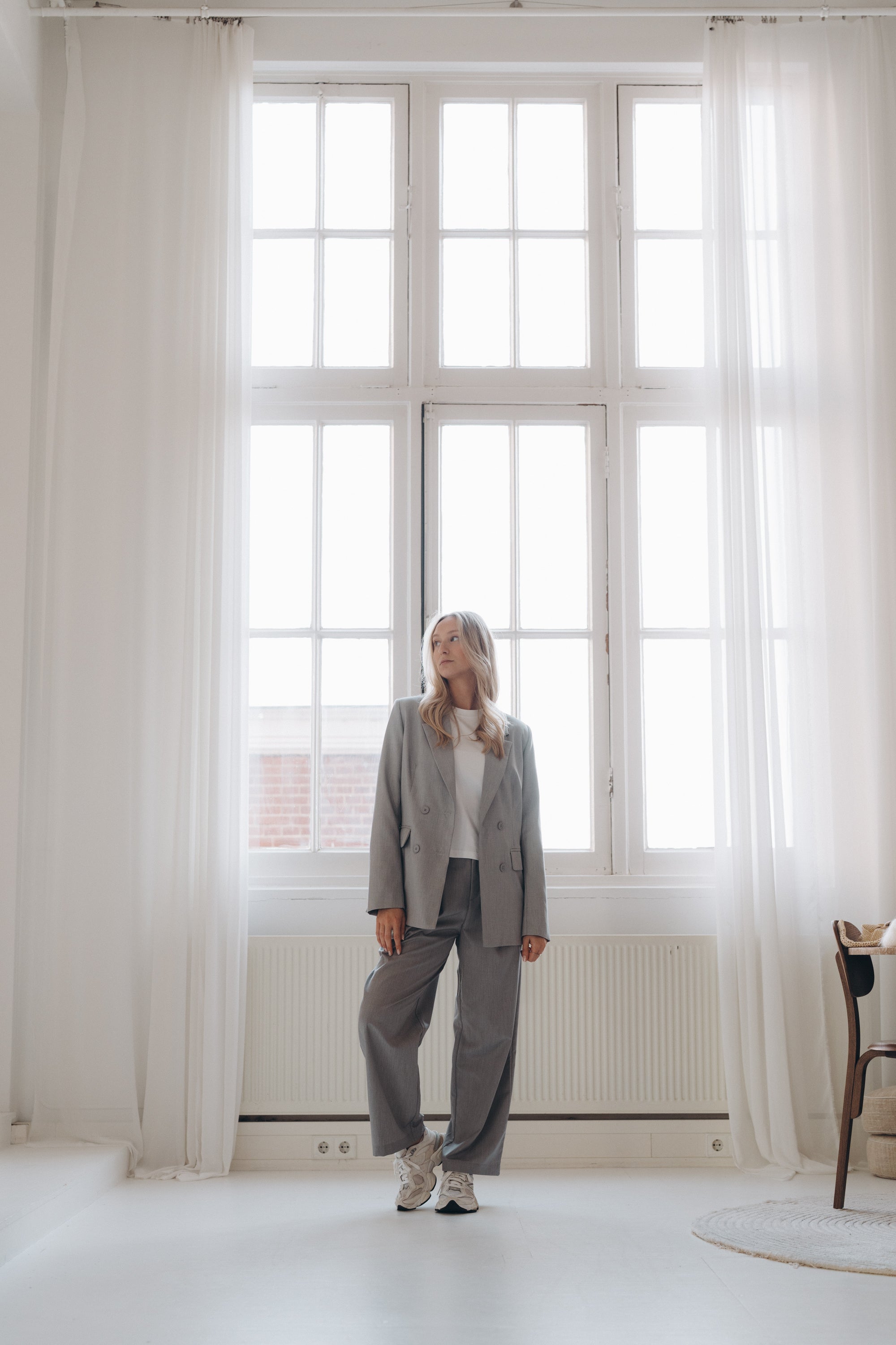 Hose "PiaDLL" light grey