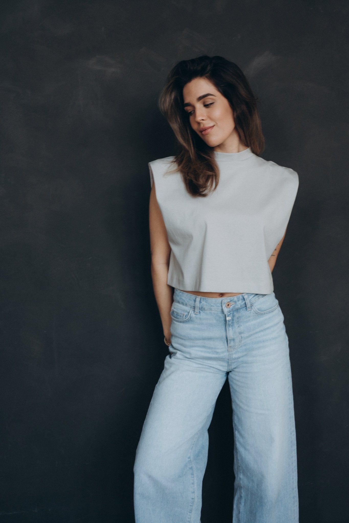 Cropped Shirt „PaminaDLL“ light grey - Dein Lieblingsladen Concept