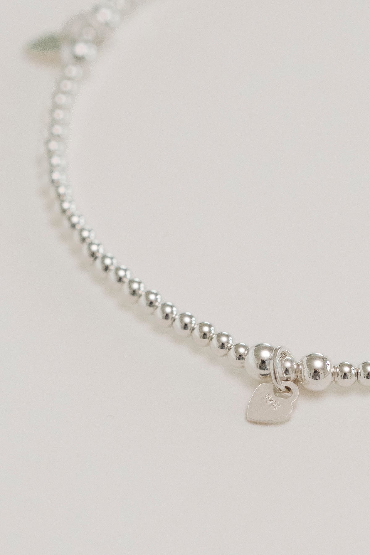 Flex Bracelet "2mm with Heart Charm"