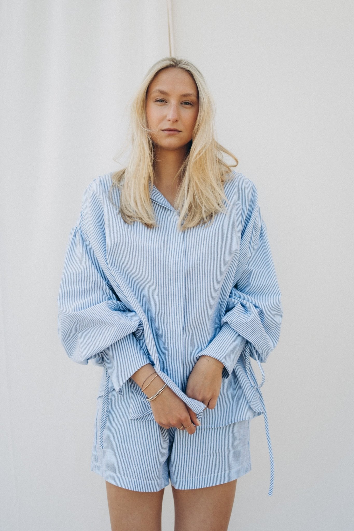 Shorts "MillyDLL" light blue/white - Dein Lieblingsladen Concept