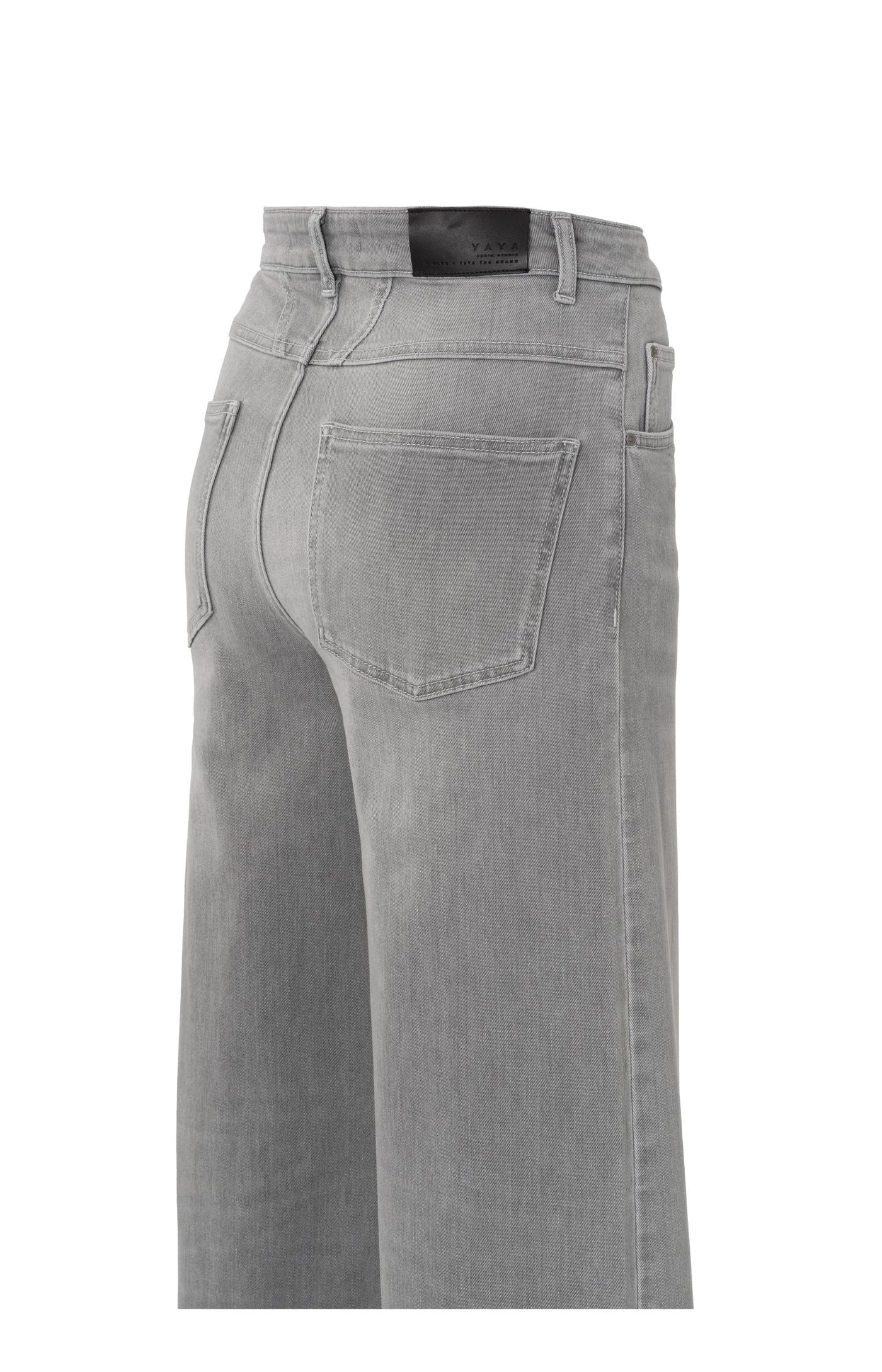 Jeans mit weitem Bein und hohem Bund