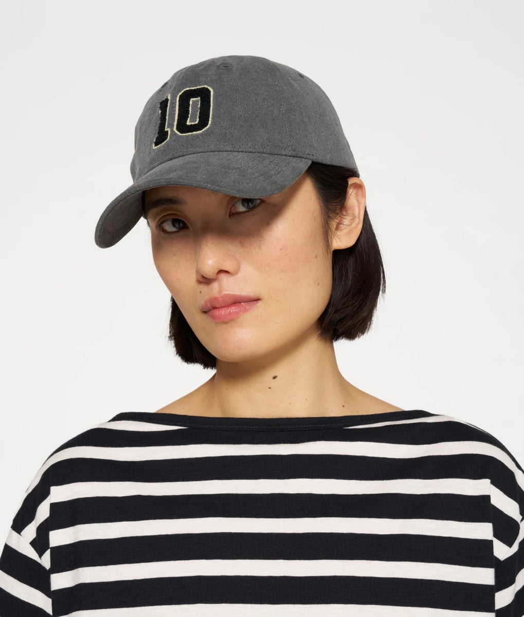 Canvas Cap 10
