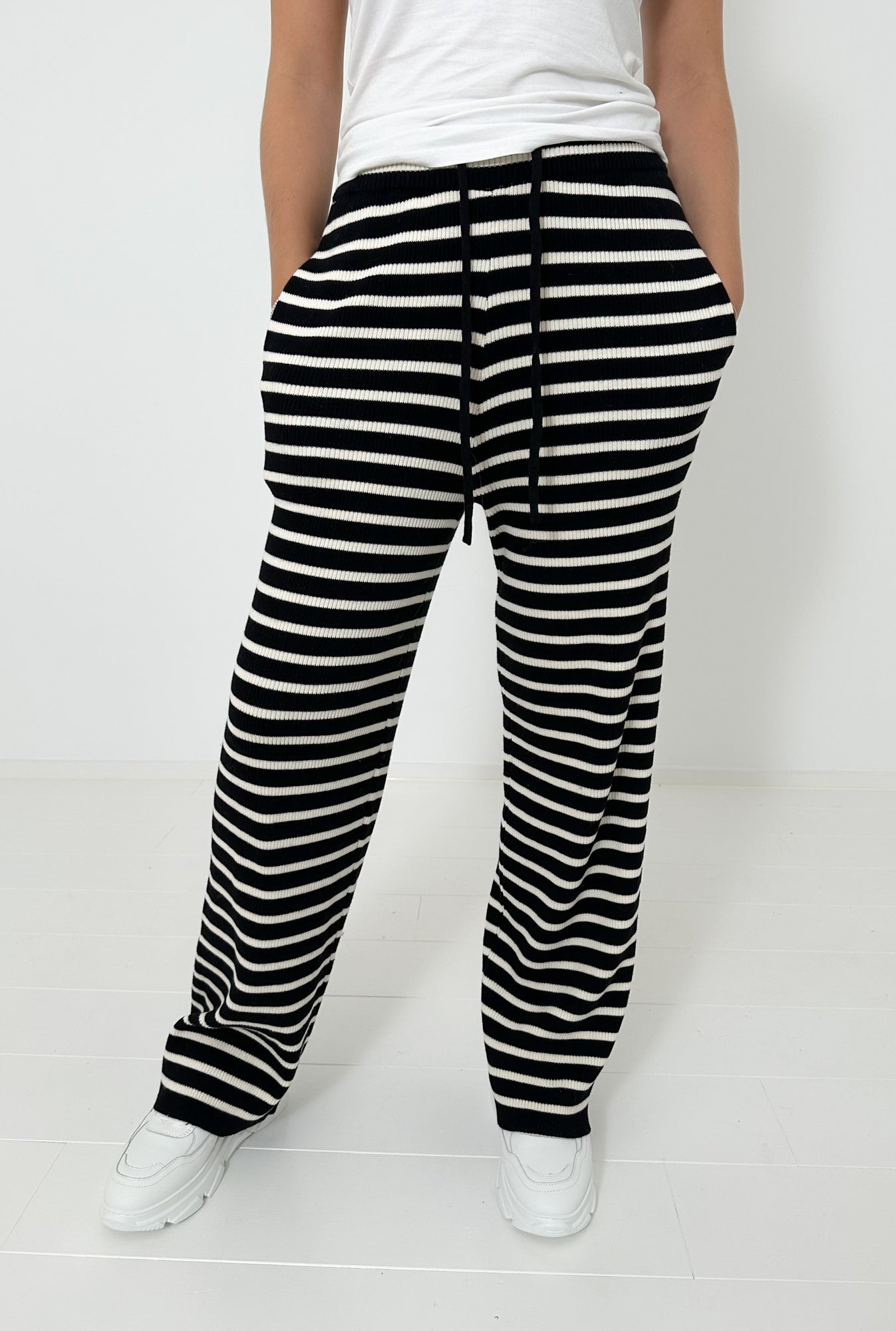 Knit Pants „EbbaDLL“ black/white