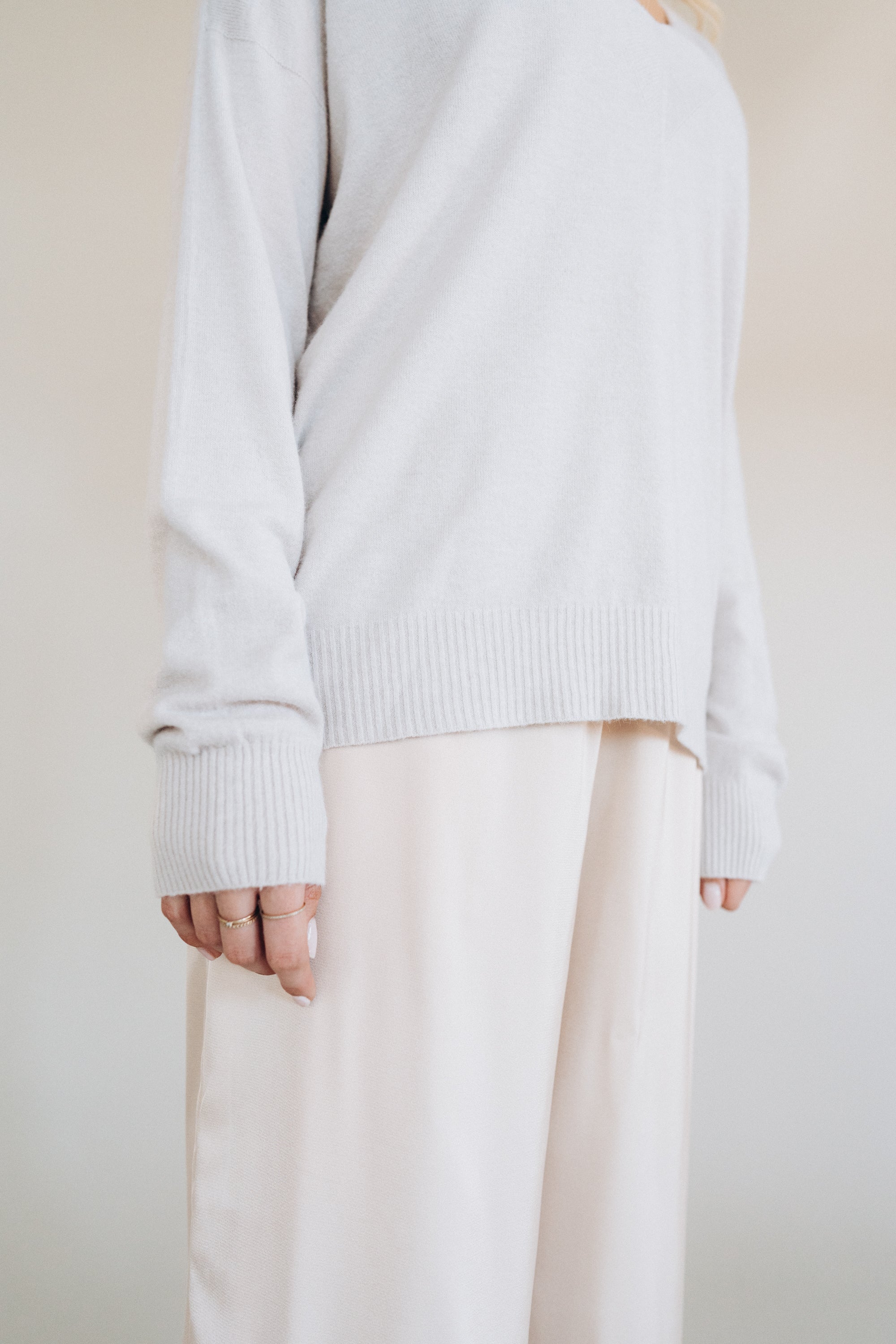 V-Neck Pullover „DorinaDLL“ light stone