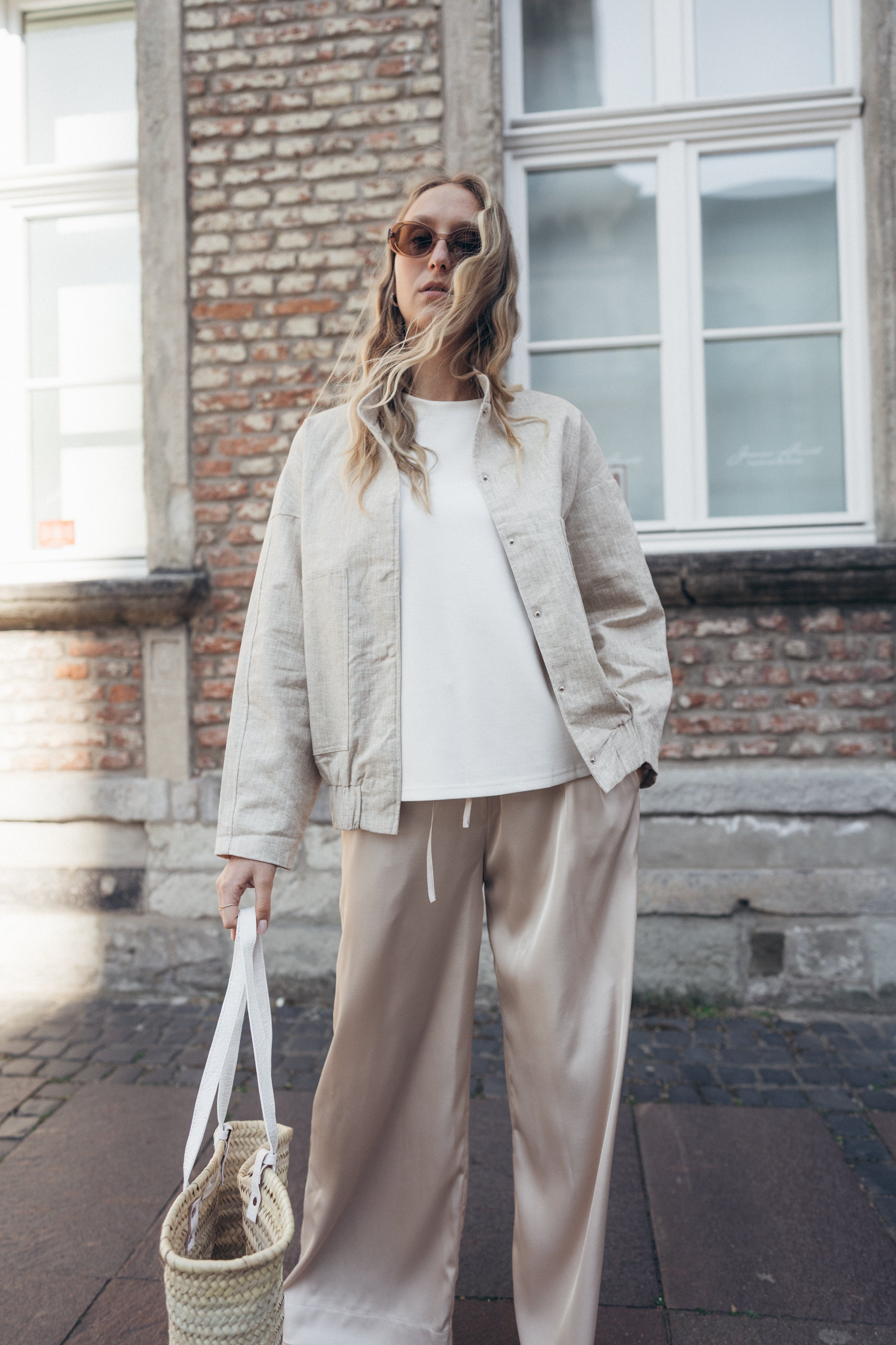 Leinen-Bomberjacke „DebbieDLL“ beige