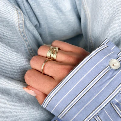 Ring „Mae“