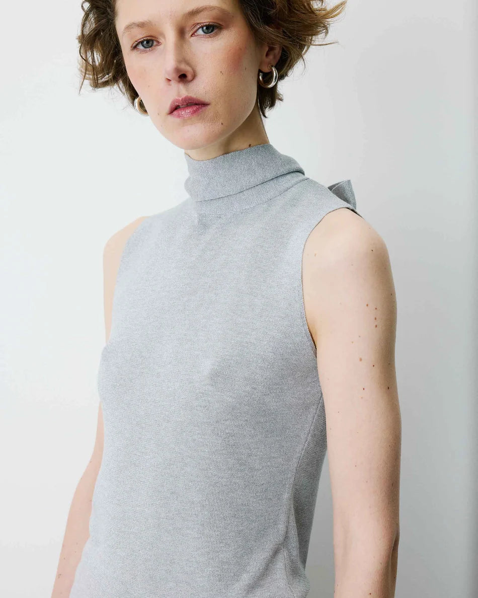 Top "Bailey" Silver