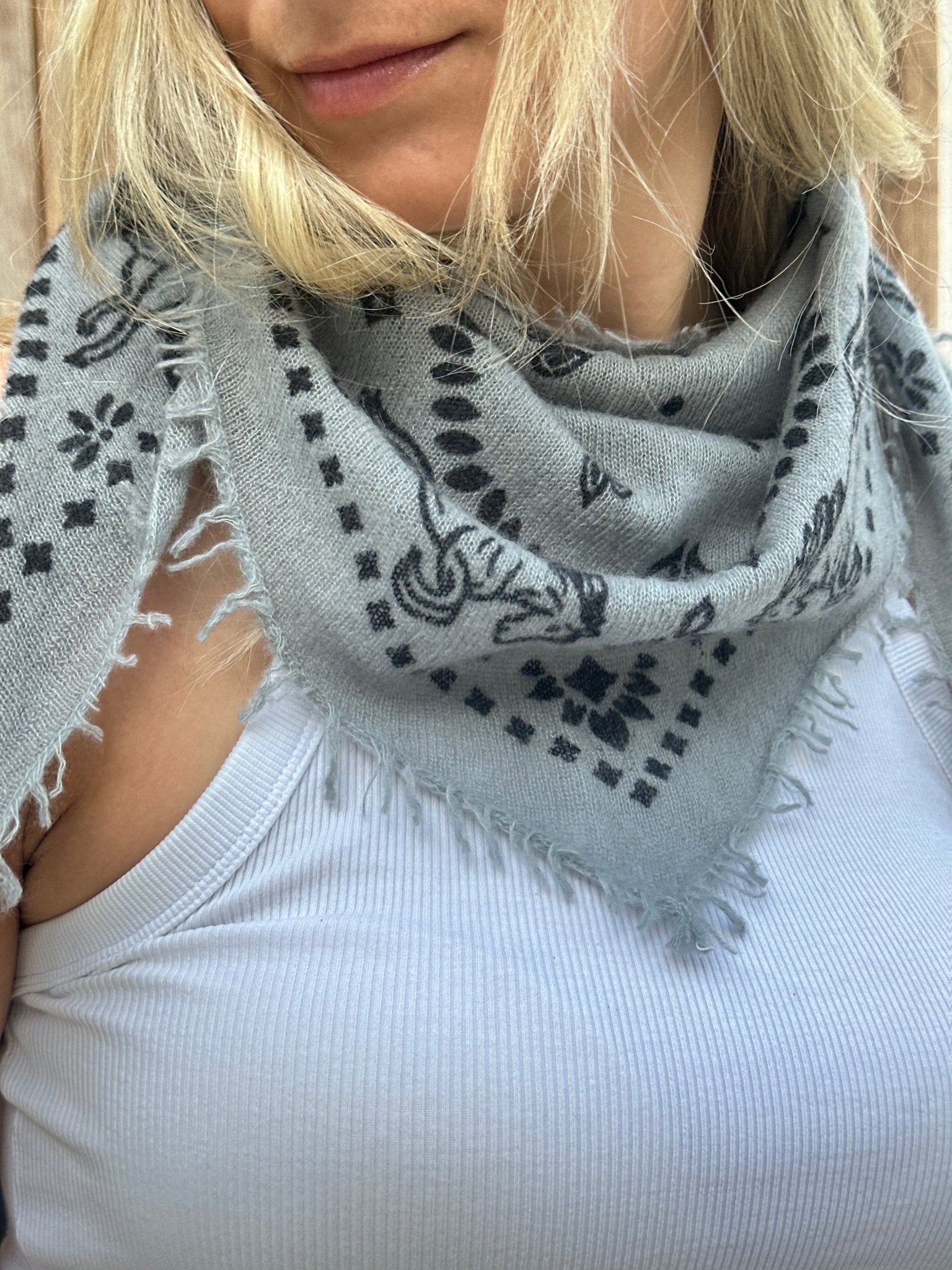 Kaschmir-Schal "Wild Horse" cool/black