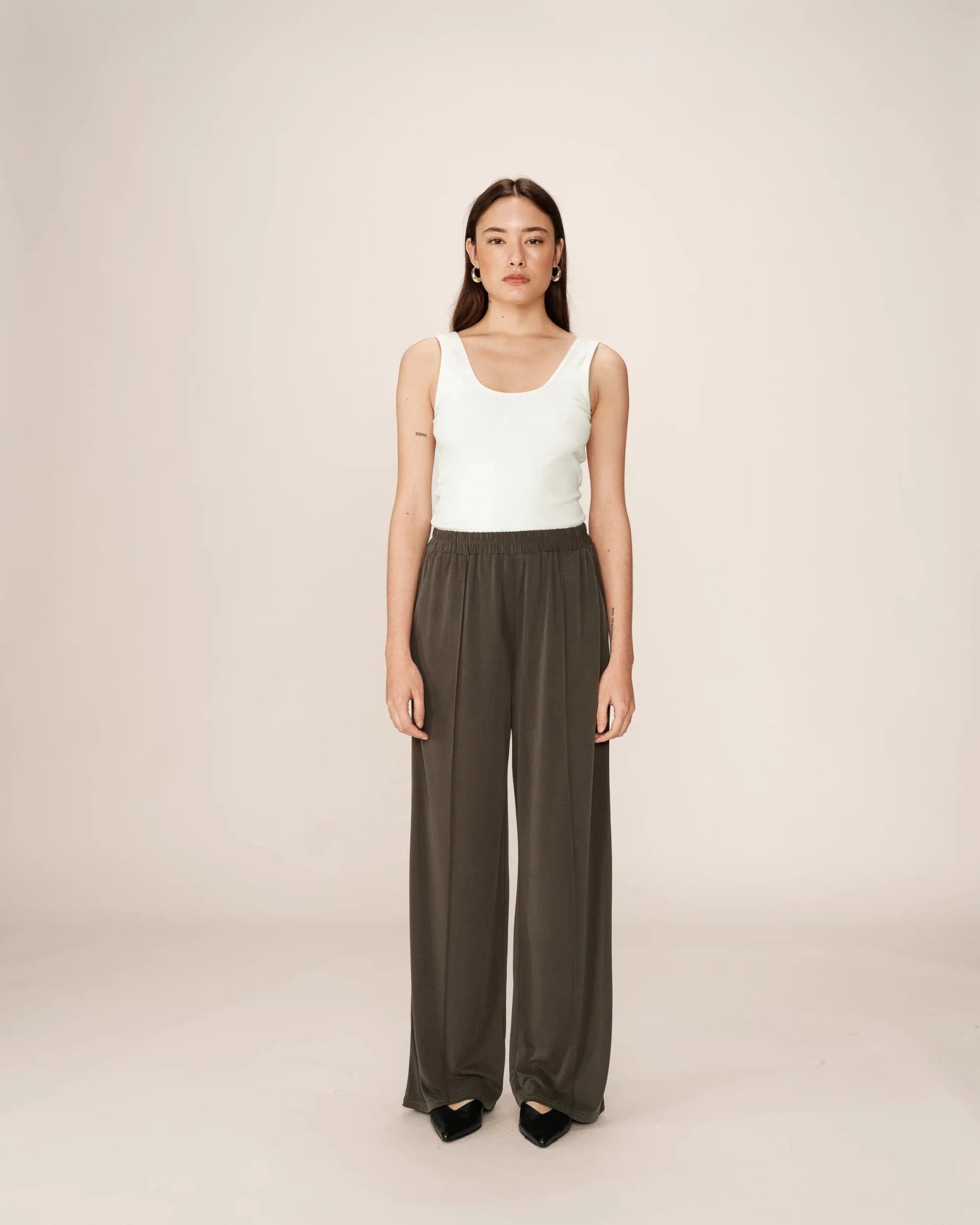 Hose "Pax" kaki - Dein Lieblingsladen Concept