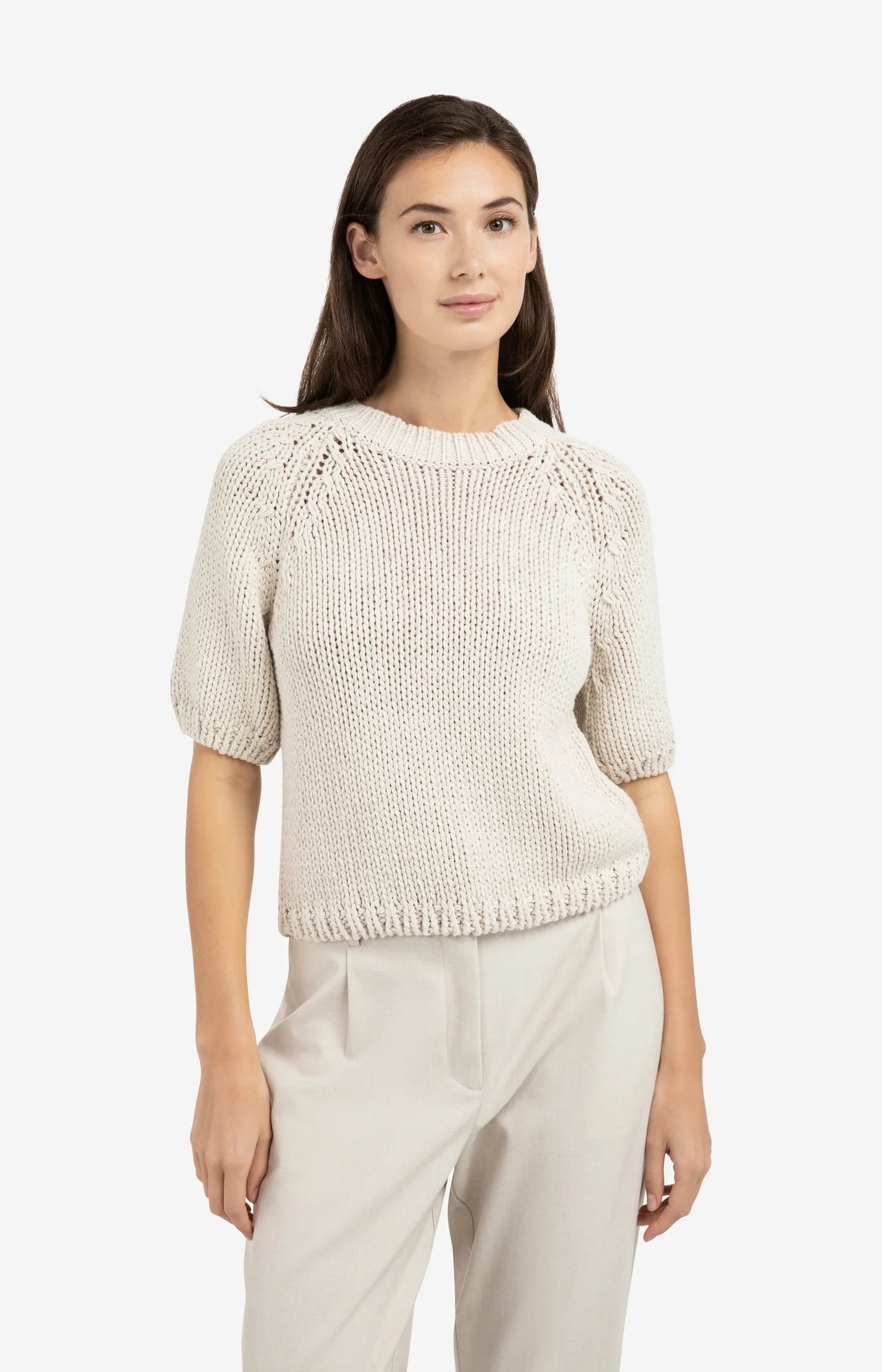 Pullover aus dickem Strick mit kurzen Ärmeln-kit beige