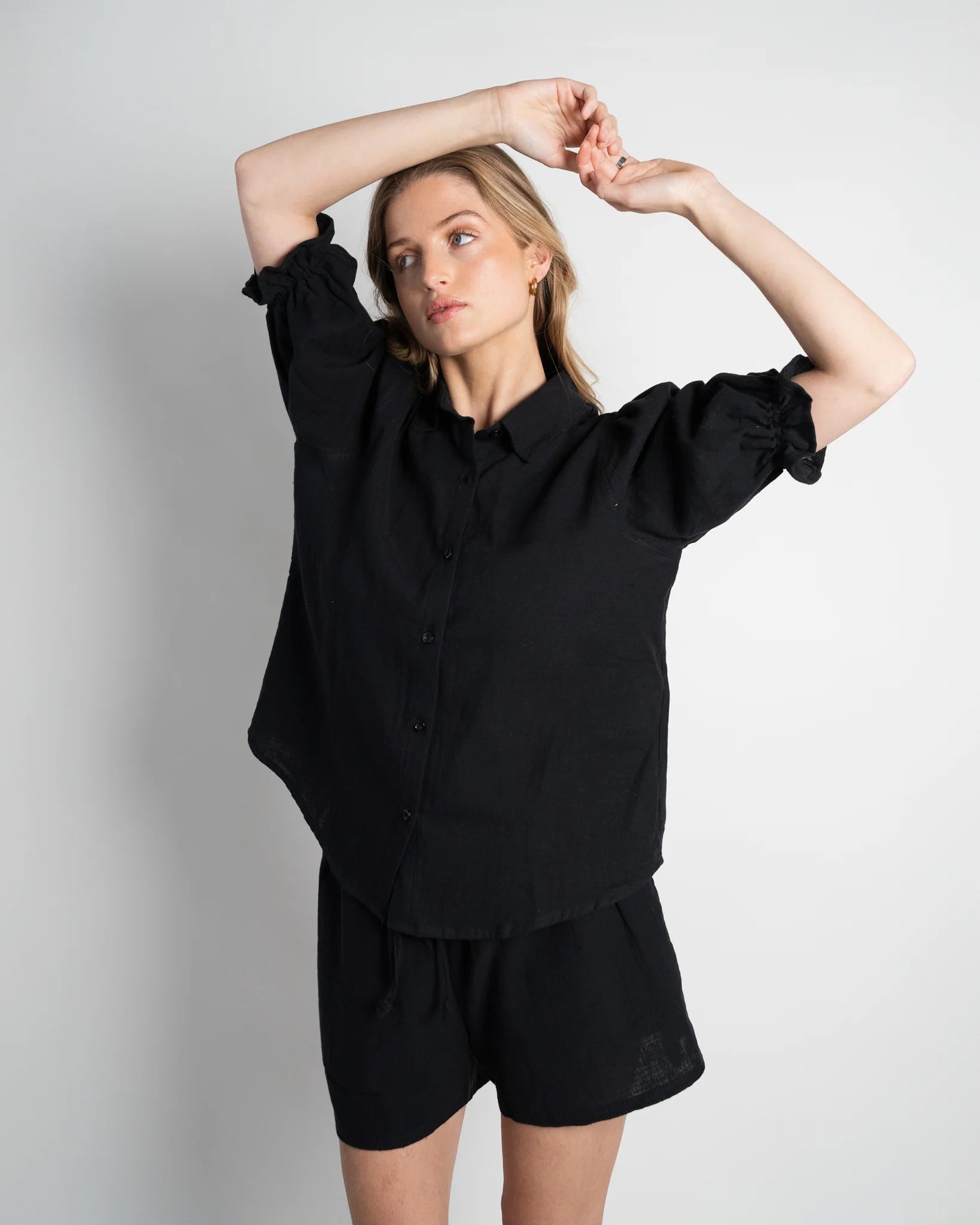 Puff Sleeve Blouse "Sophie" black - Dein Lieblingsladen Concept