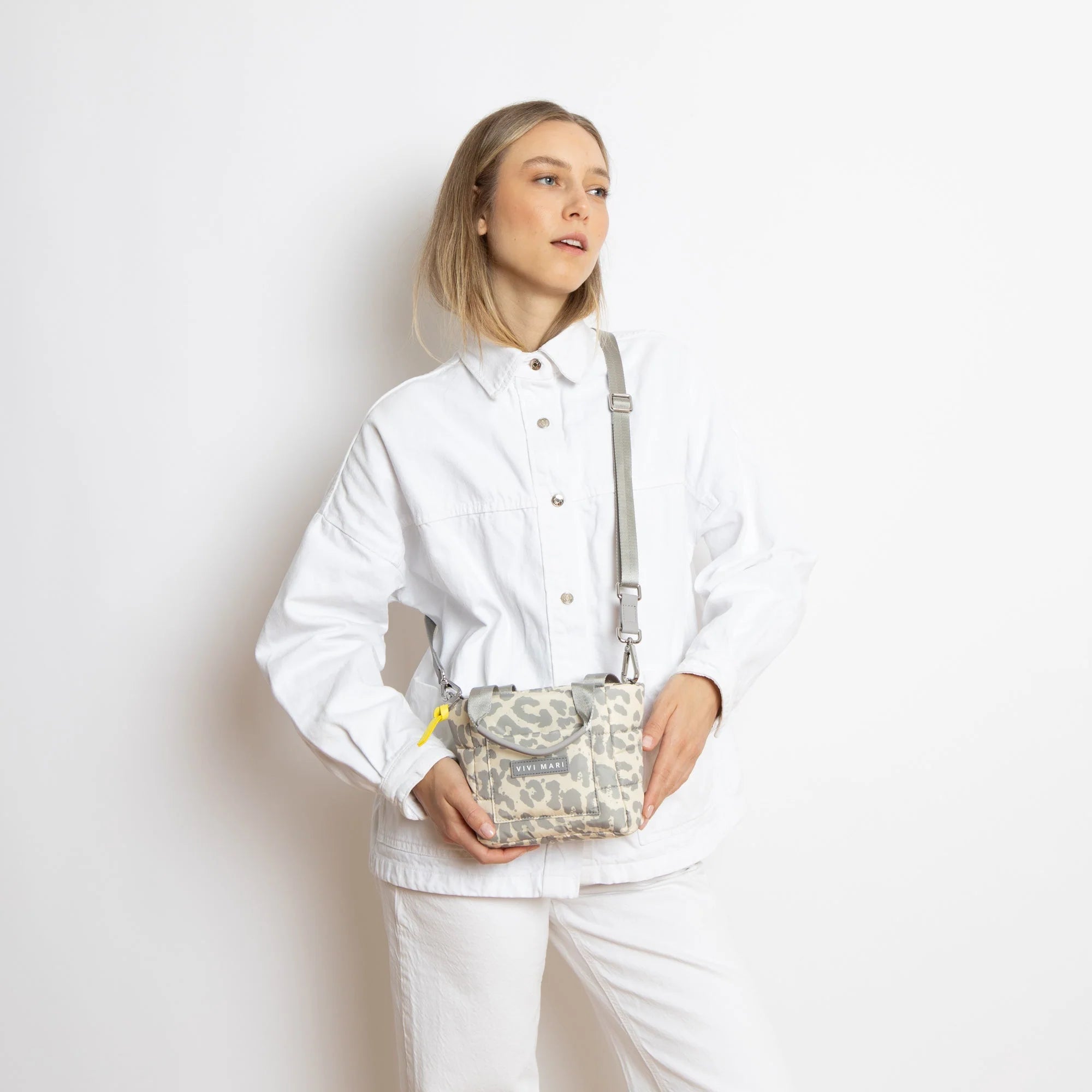 Padded Tote Bag Mini + Strap Basic Woven Slim