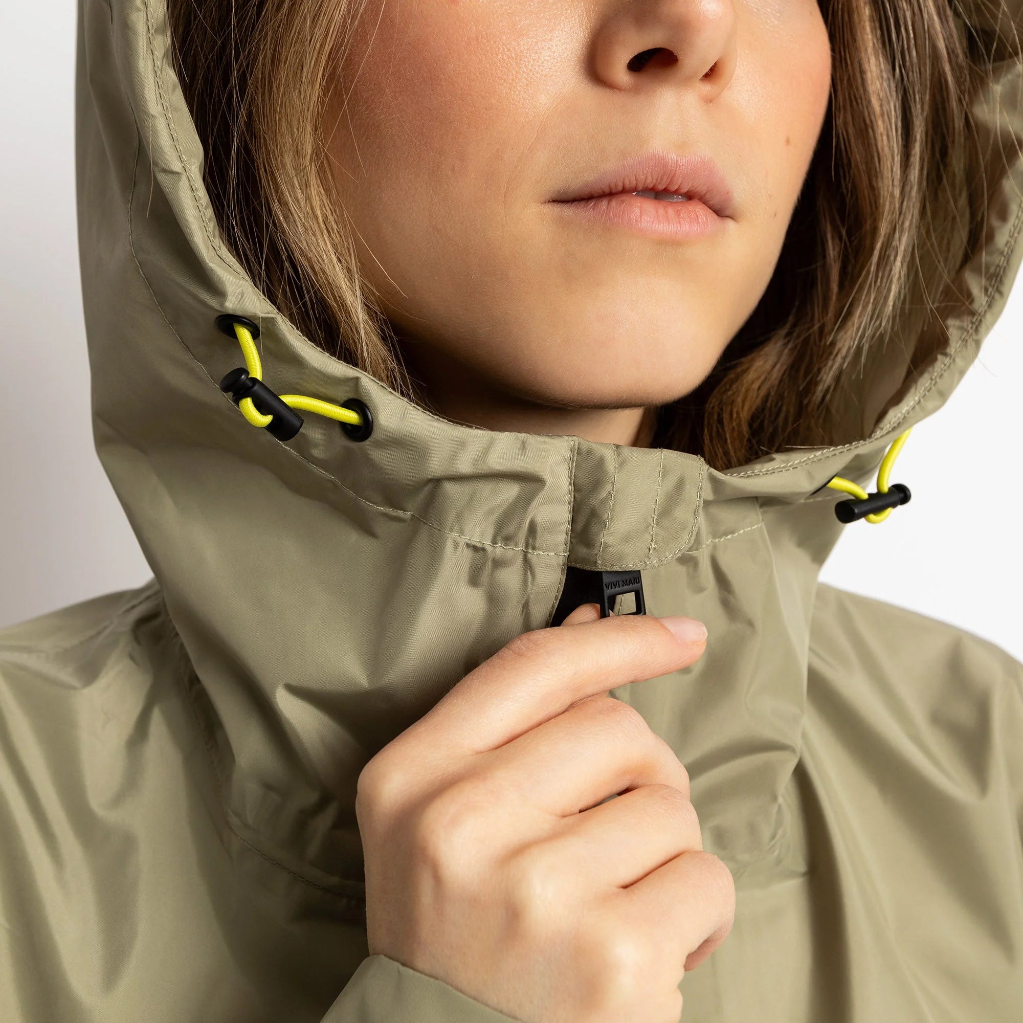 Regenjacke "Solid Pale Olive"