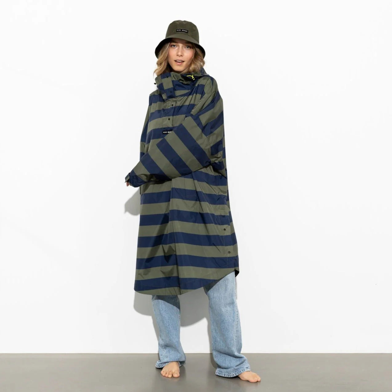 Raincoat „Bold Stripes“