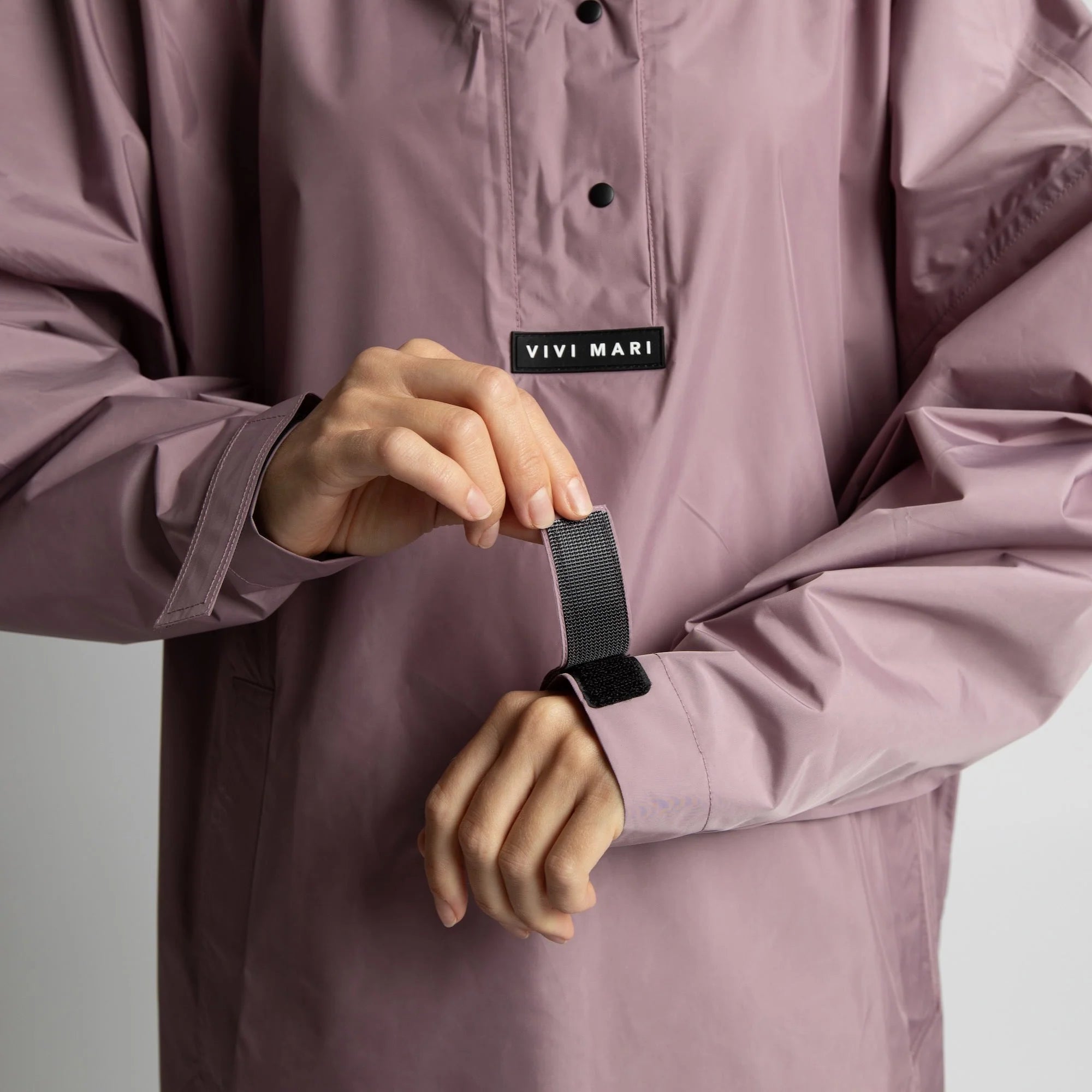 Raincoat „Solid Ash Plum"