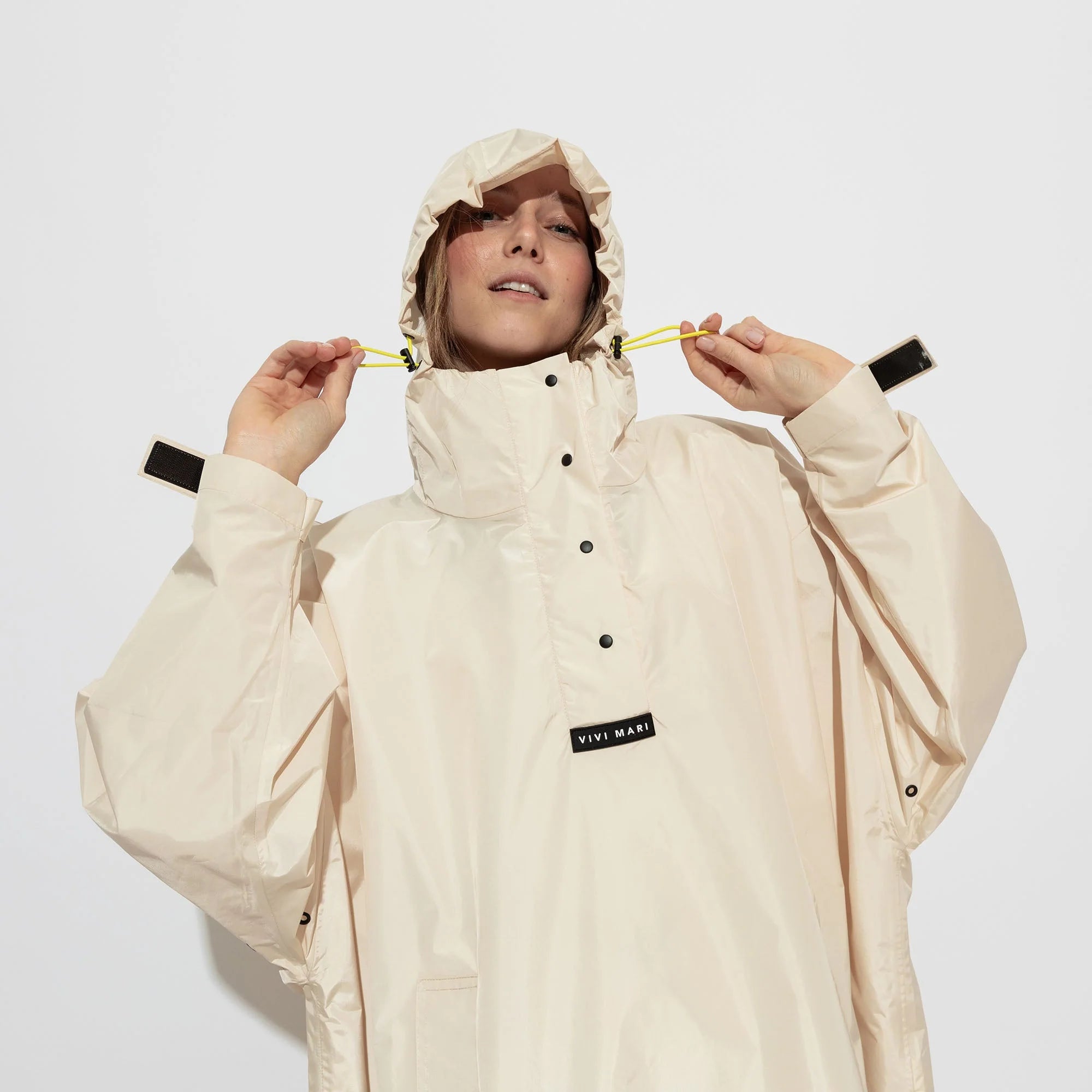 Raincoat „Solid Sand"