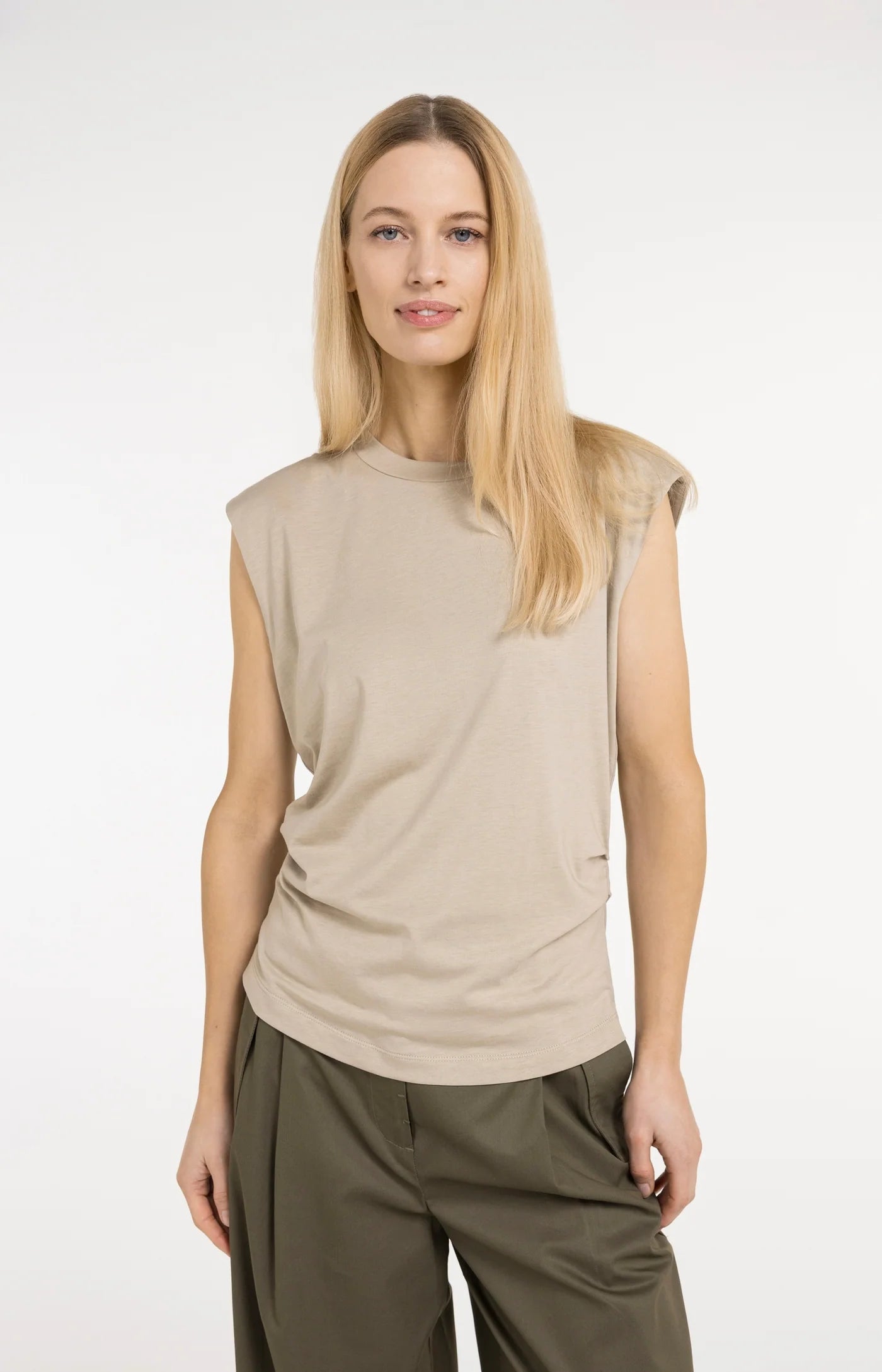 Ärmelloses Top mit Zierfalten an der Seitennaht