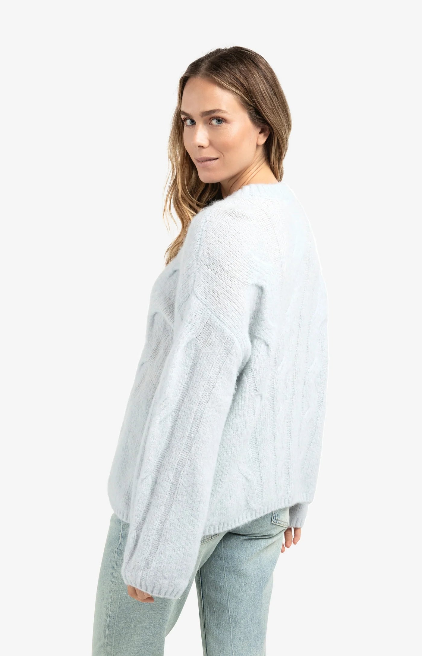 Weicher Pullover mit Zopfmuster-secret spaces grey