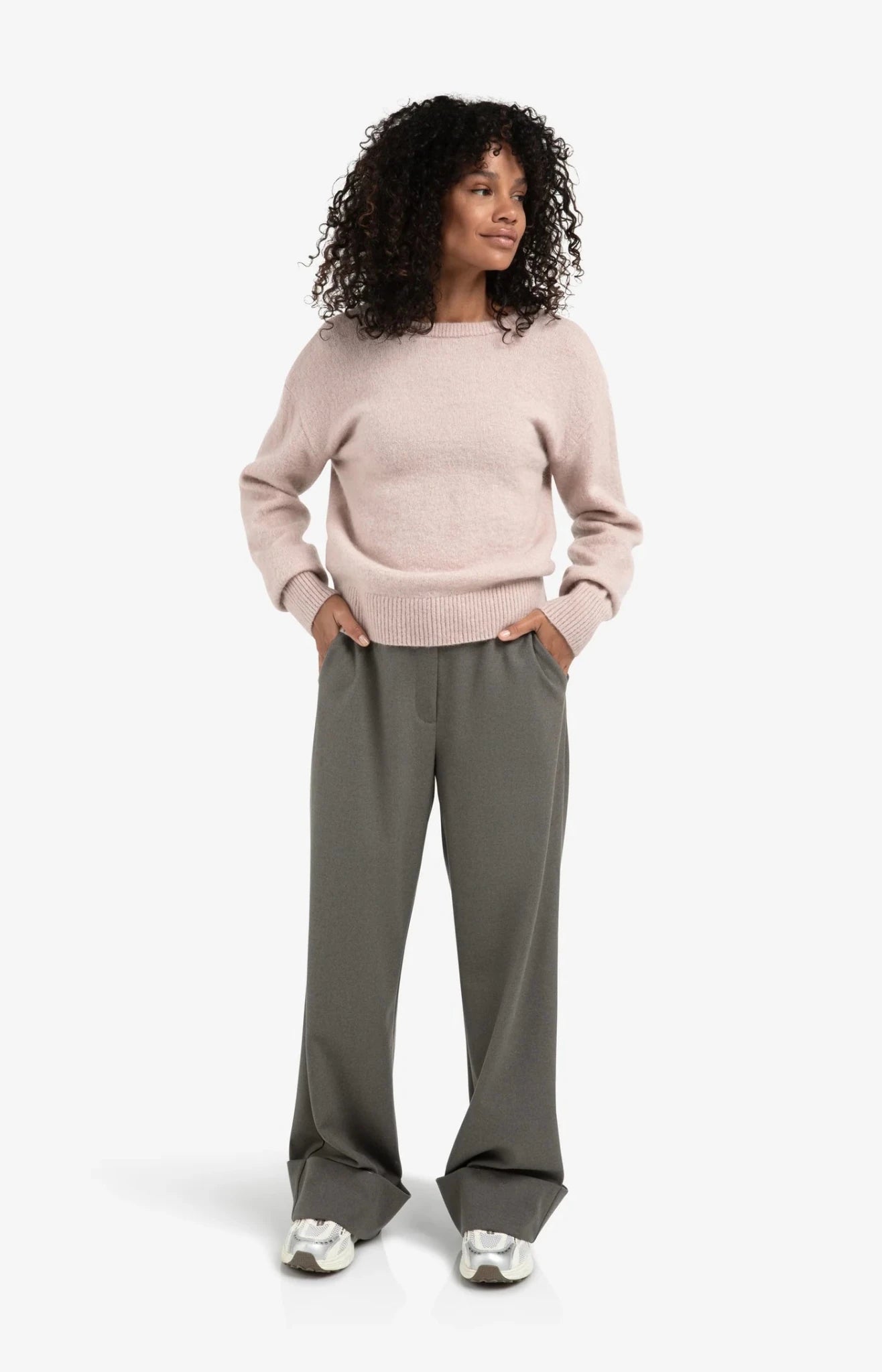 Weicher Pullover mit V - Ausschnitt - Dein Lieblingsladen Concept